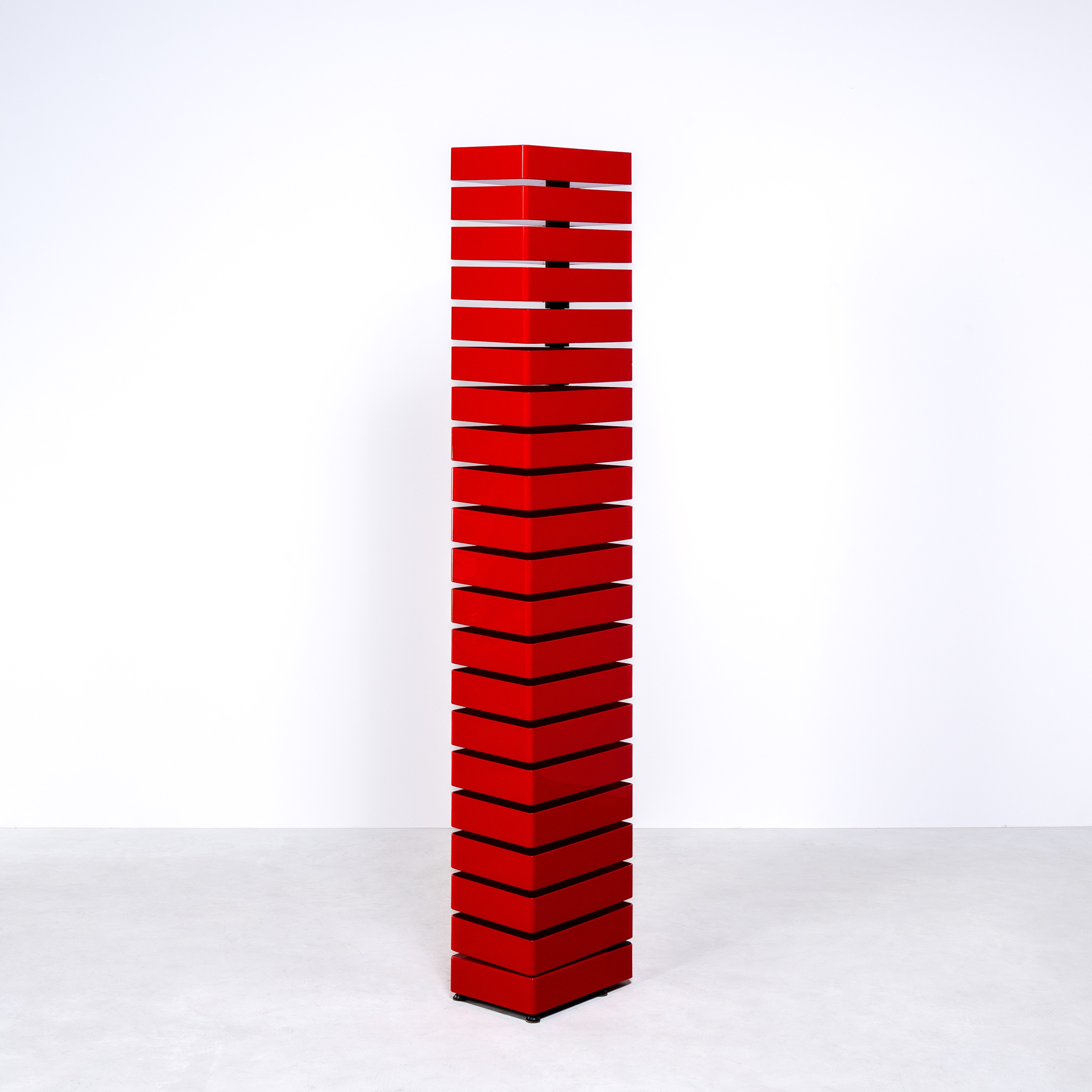 Shiro Kuramata, Revolving Cabinet