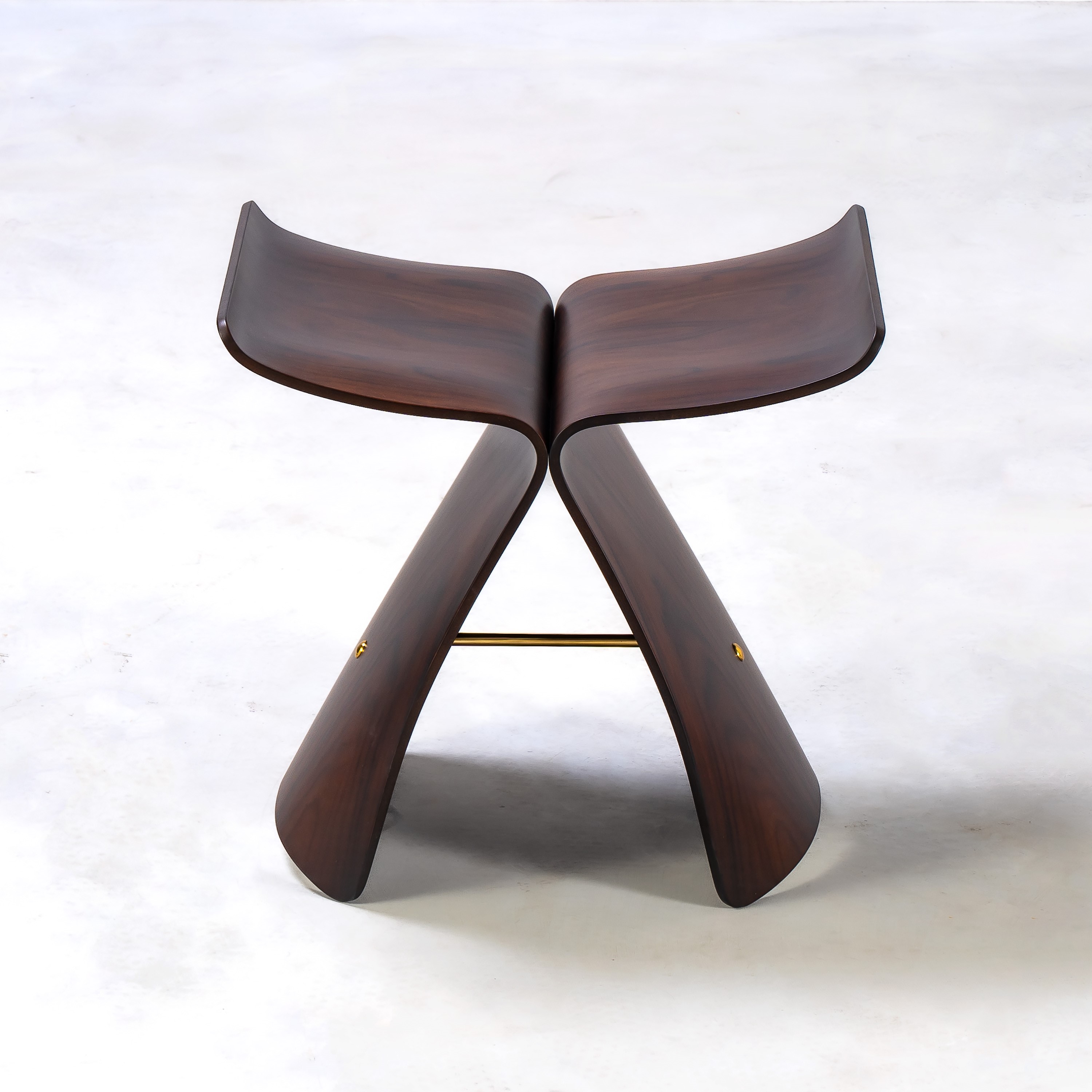 Sori Yanagi, Coppia sgabelli Butterfly per Vitra