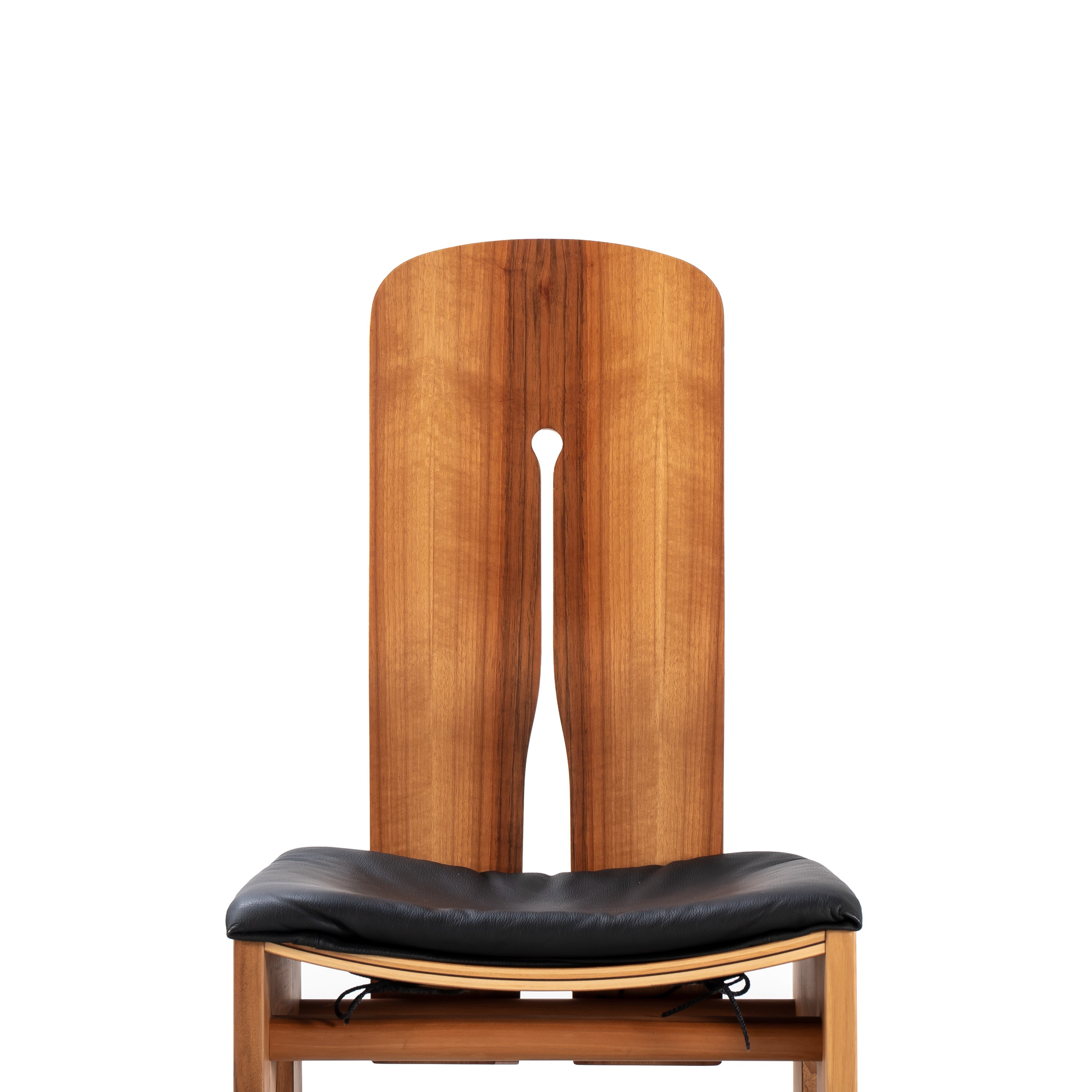 Carlo Scarpa, Quattro sedie modello n. 1934/765