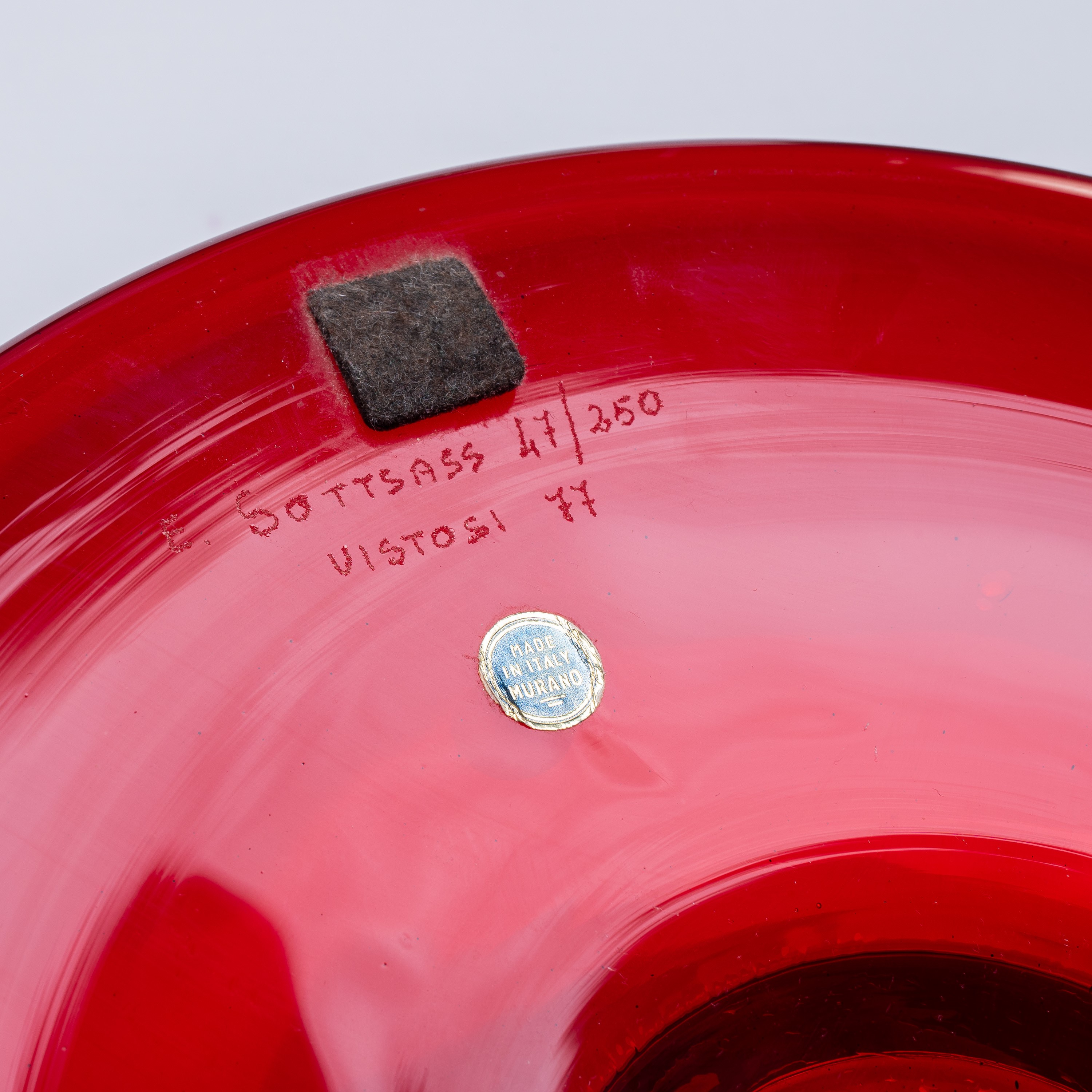 Ettore Sottsass, Coppa Schiavona in vetro per Vistosi