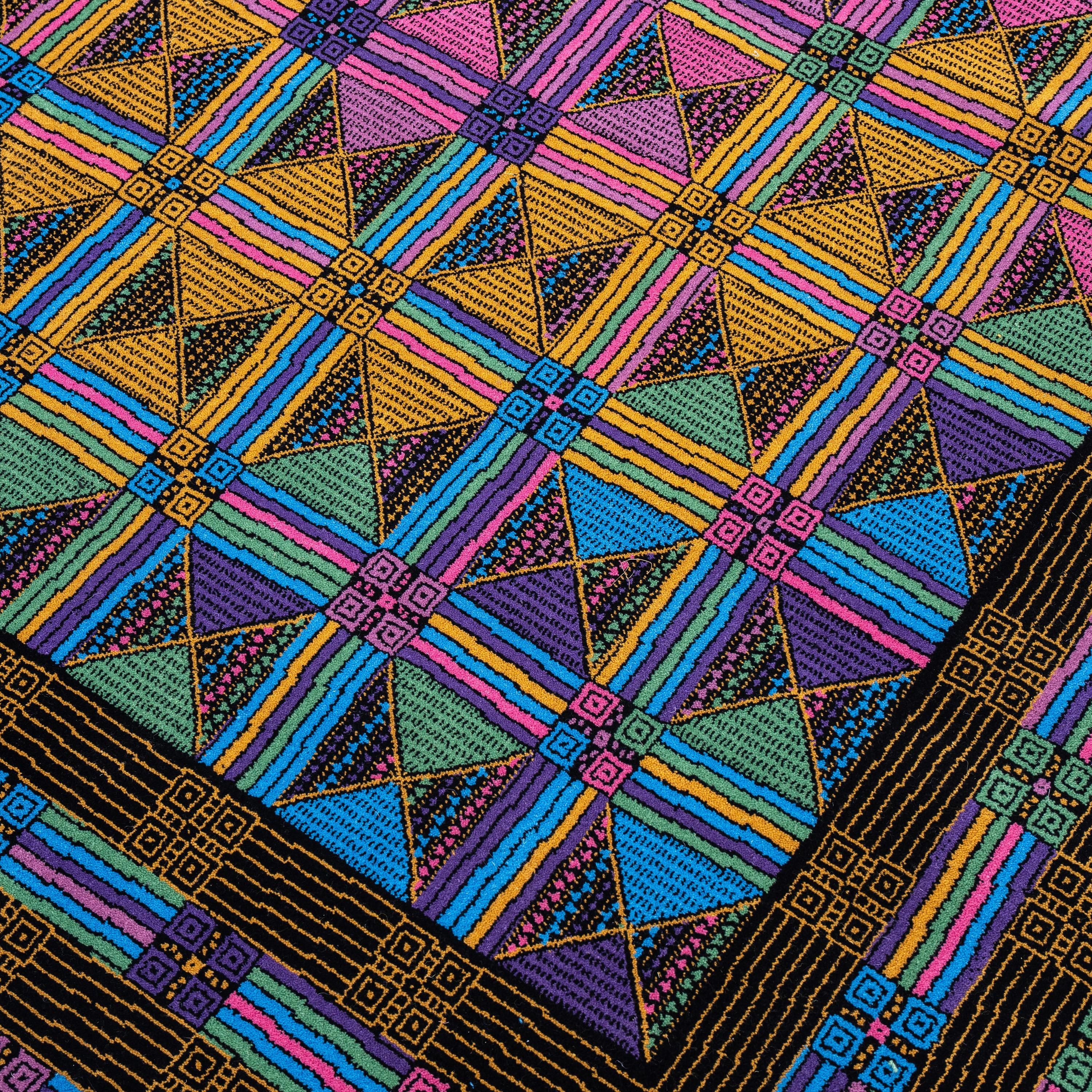Ottavio Missoni, Tappeto con stampa geometrica