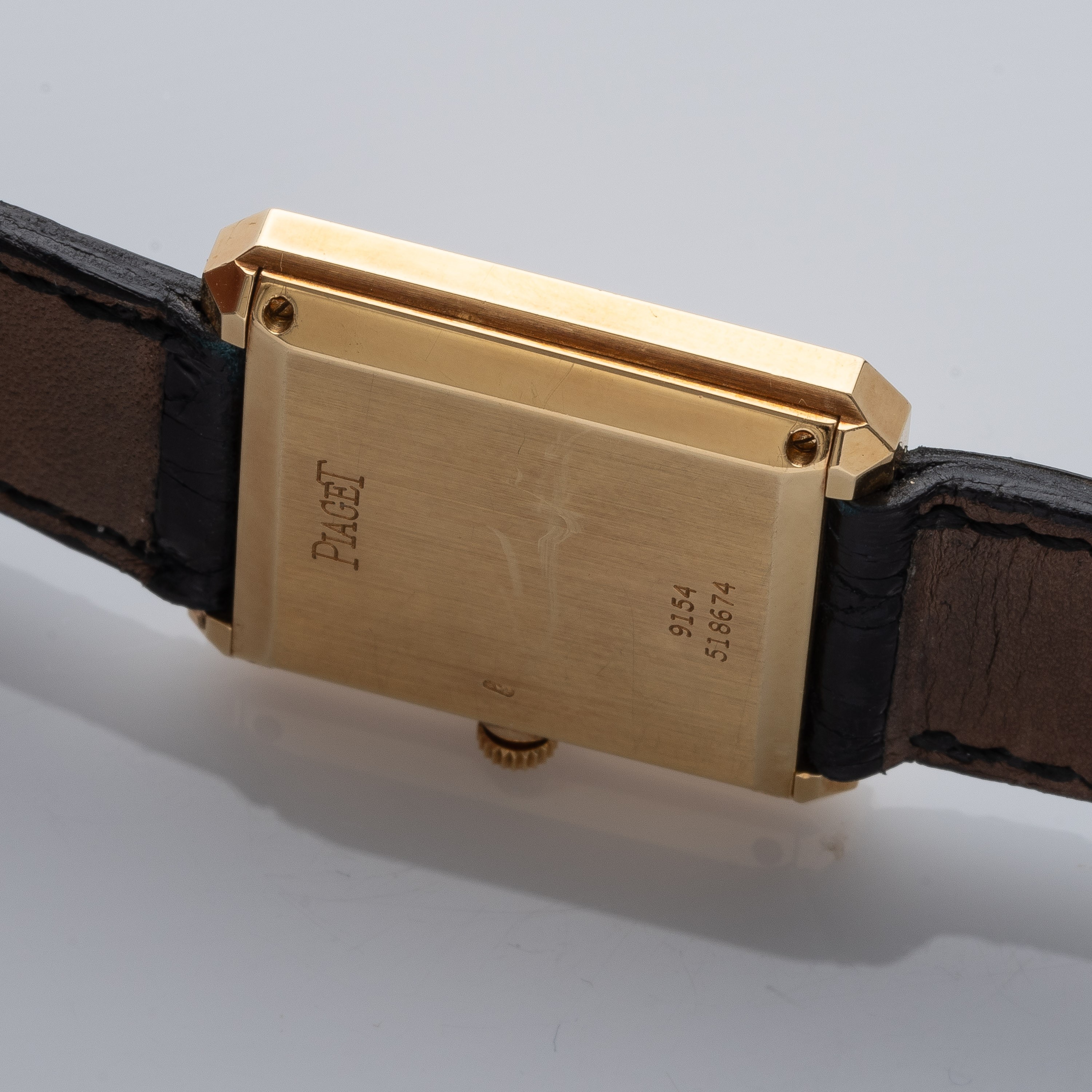 Piaget - Protocole 9154, orologio da polso in oro giallo 18 kt con quadrante bianco