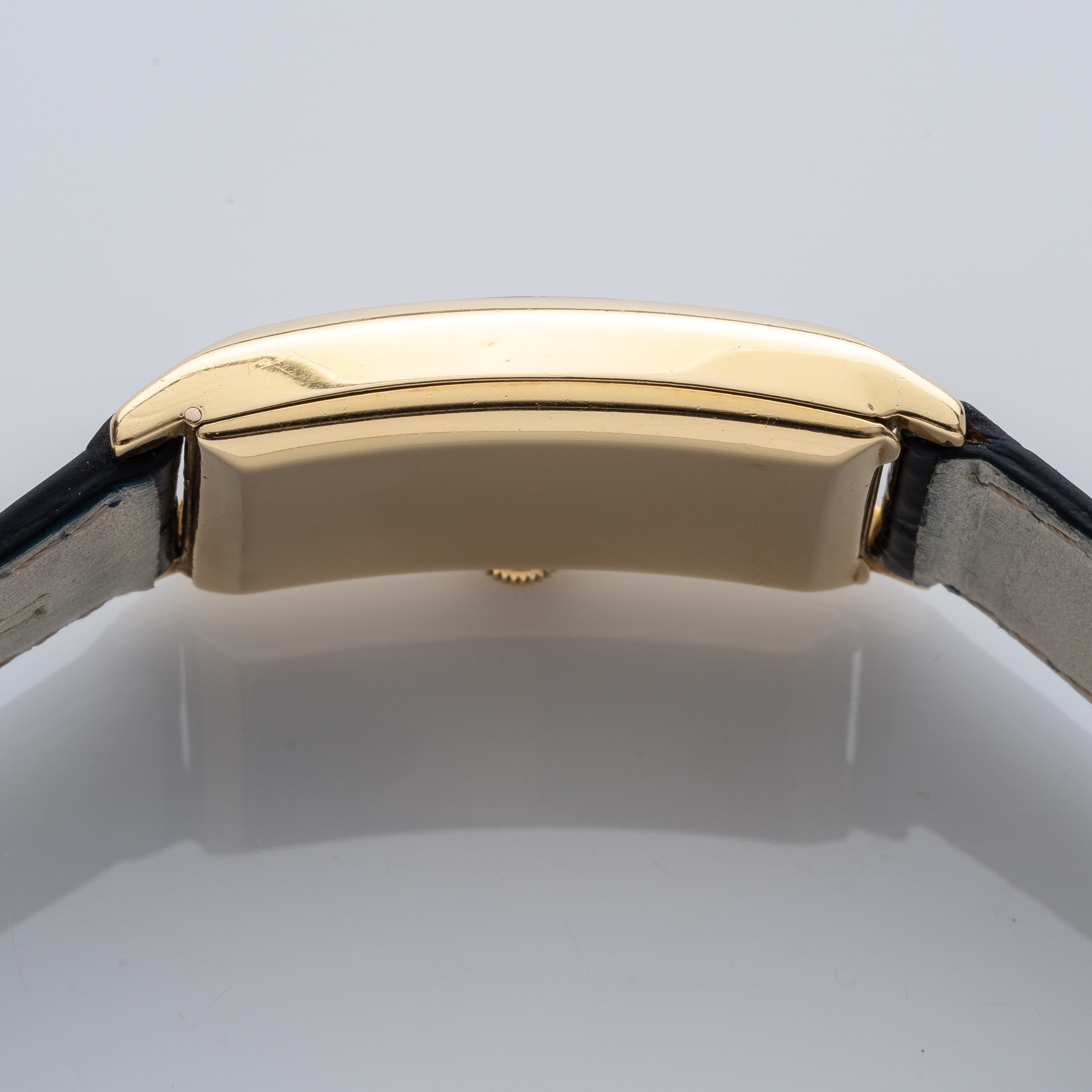 Vacheron Constantin - Orologio Curvex Tank allongé in oro 18 kt a carica manuale