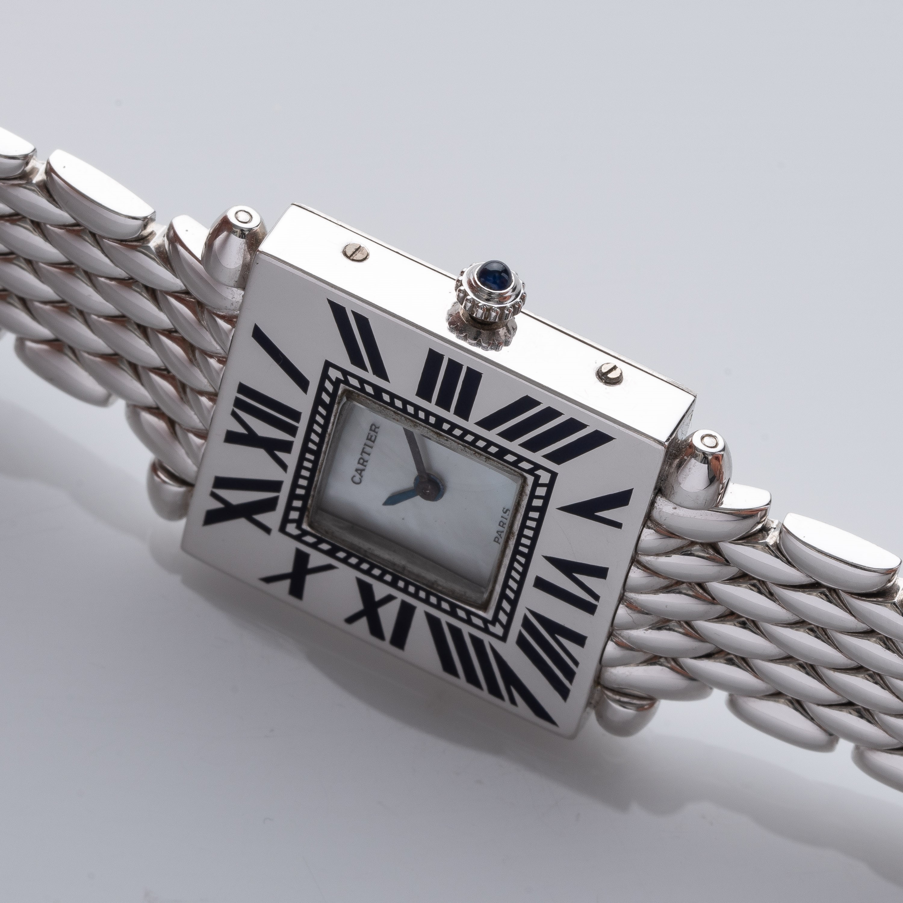Cartier - Orologio Tank Obus “Quartz” in oro bianco 18 kt con quadrante in madreperla