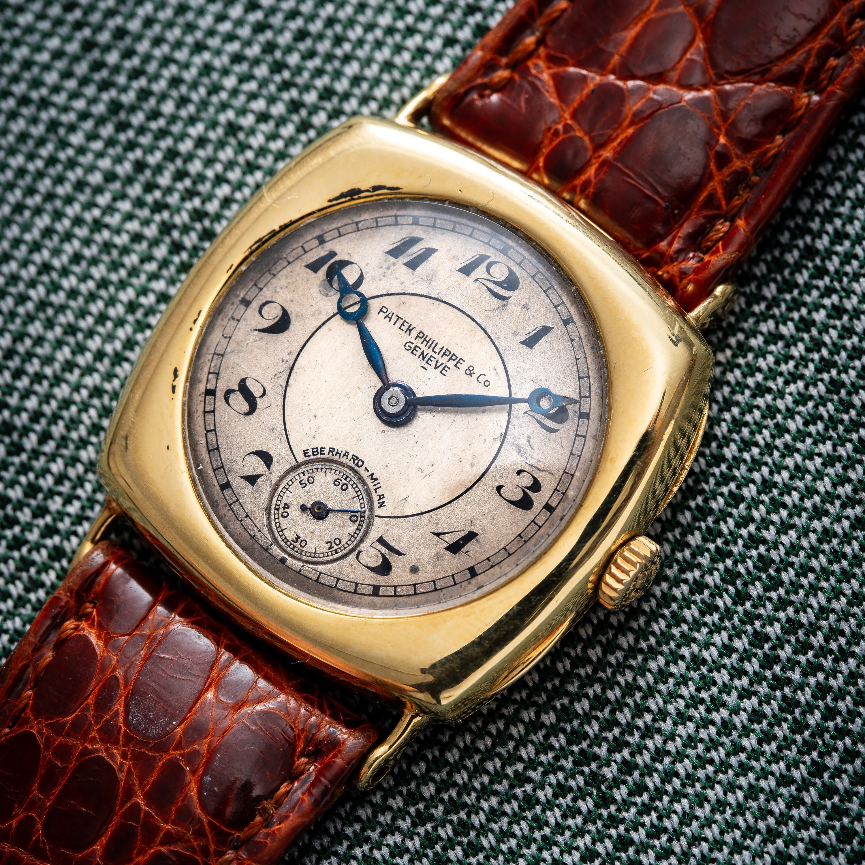 Patek Philippe - Carré Cambré, orologio da polso in oro giallo 18 kt a carica manuale