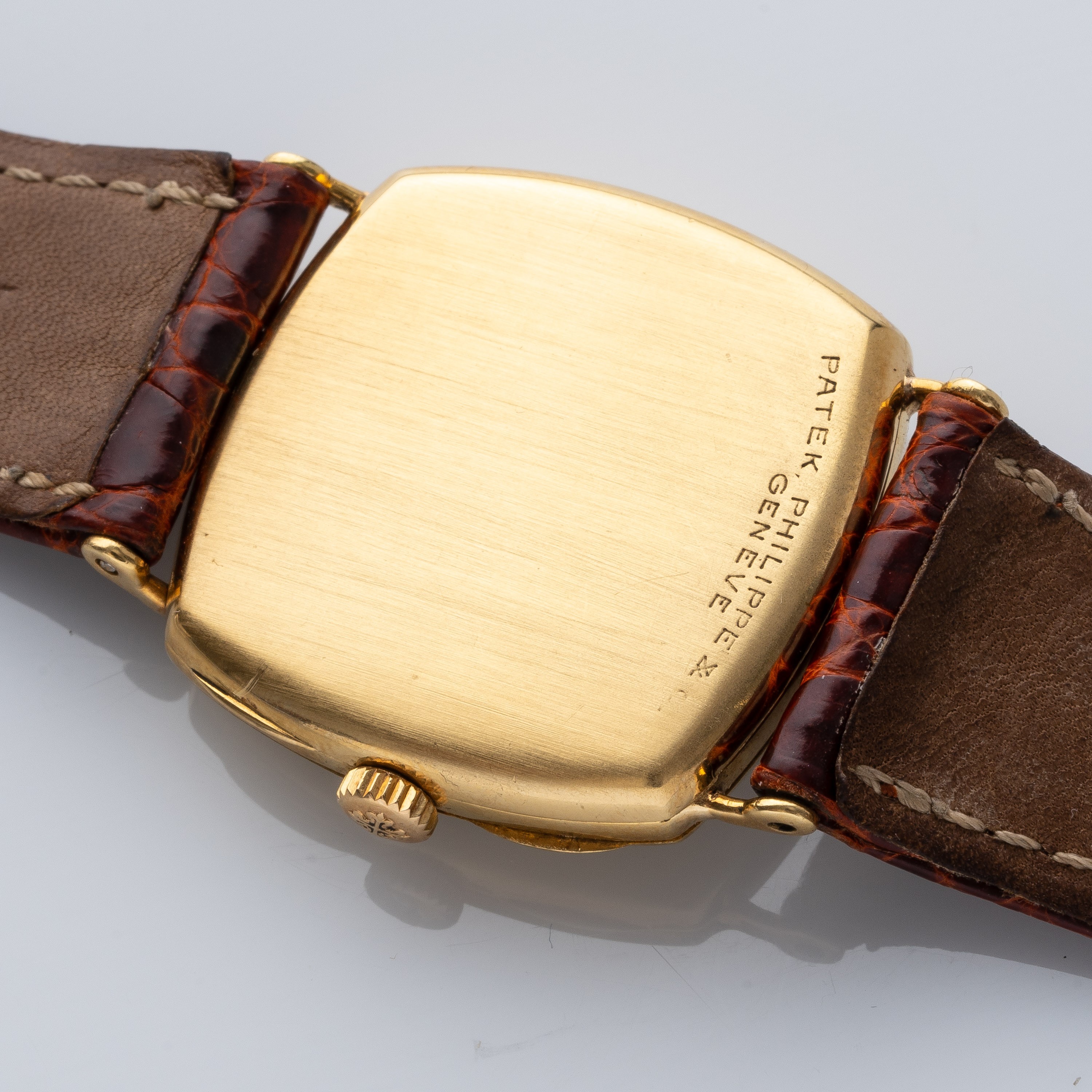 Patek Philippe - Carré Cambré, orologio da polso in oro giallo 18 kt a carica manuale