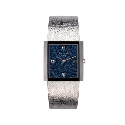 Orologio Tank in oro bianco 18 kt a carica manuale con bracciale integrato, quadrante blu (Ref. 3...