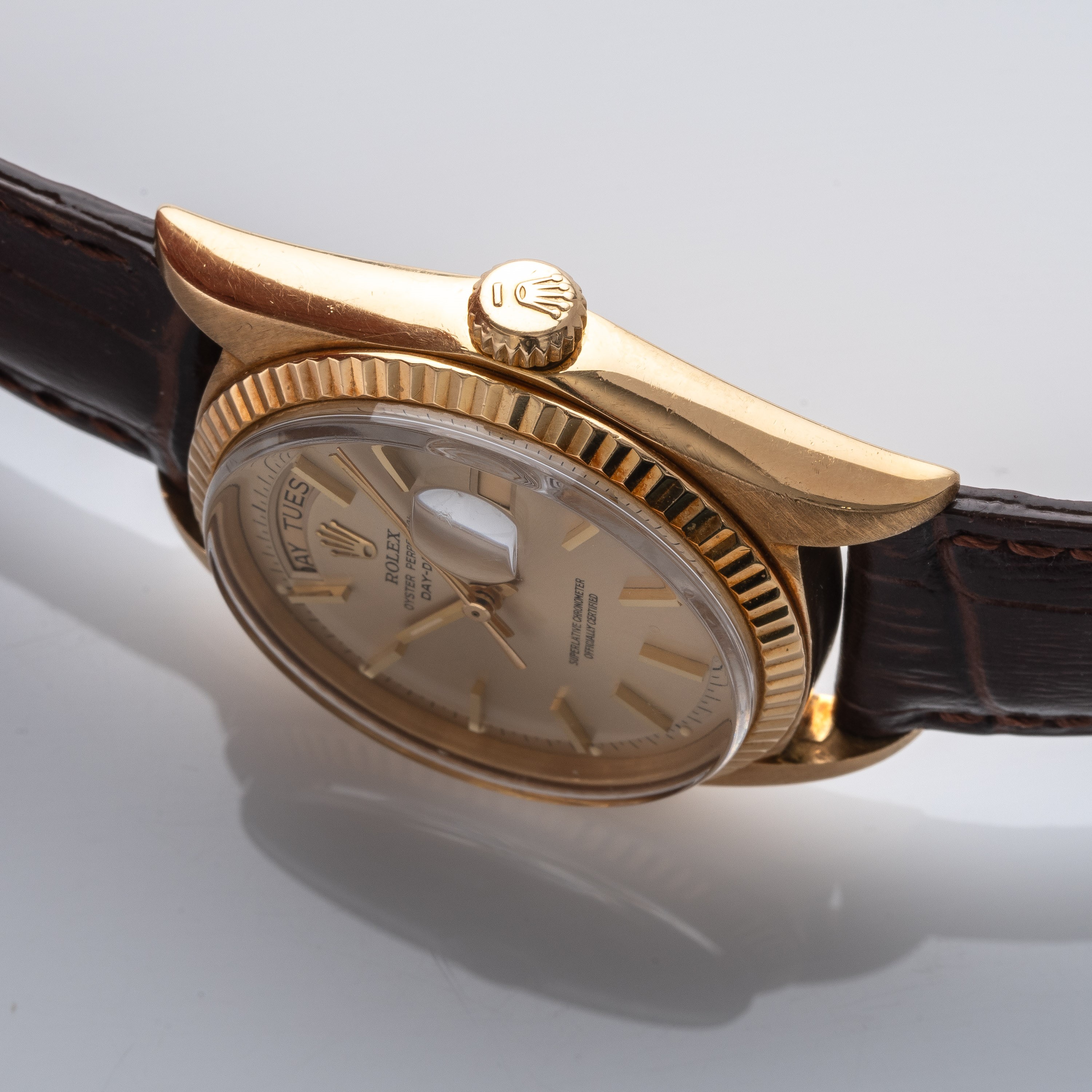 Rolex - Day-Date 1803 in oro giallo 18kt con datario in inglese