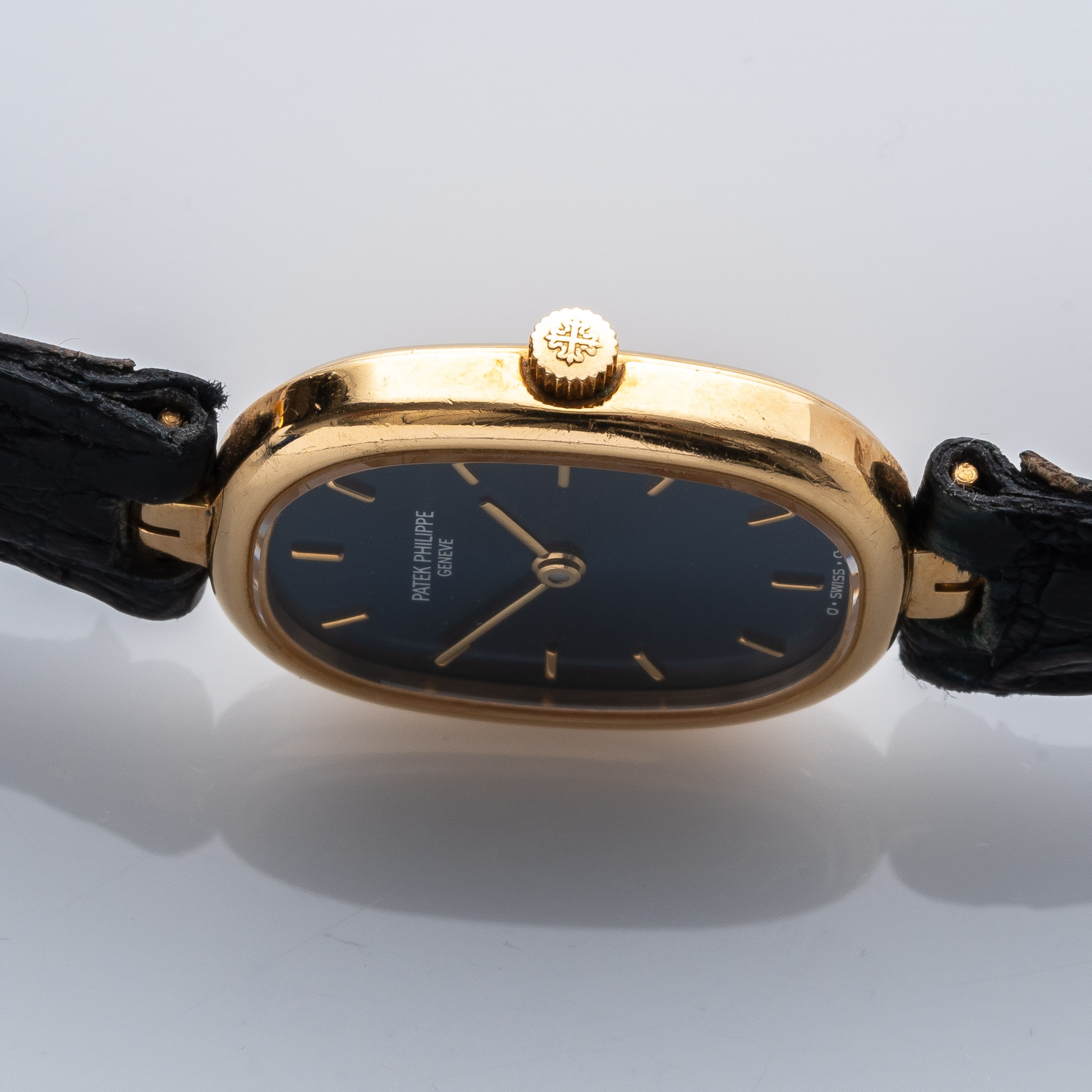 Patek Philippe - Ellipse 4764 — orologio da donna solo tempo al quarzo in oro 18 kt
