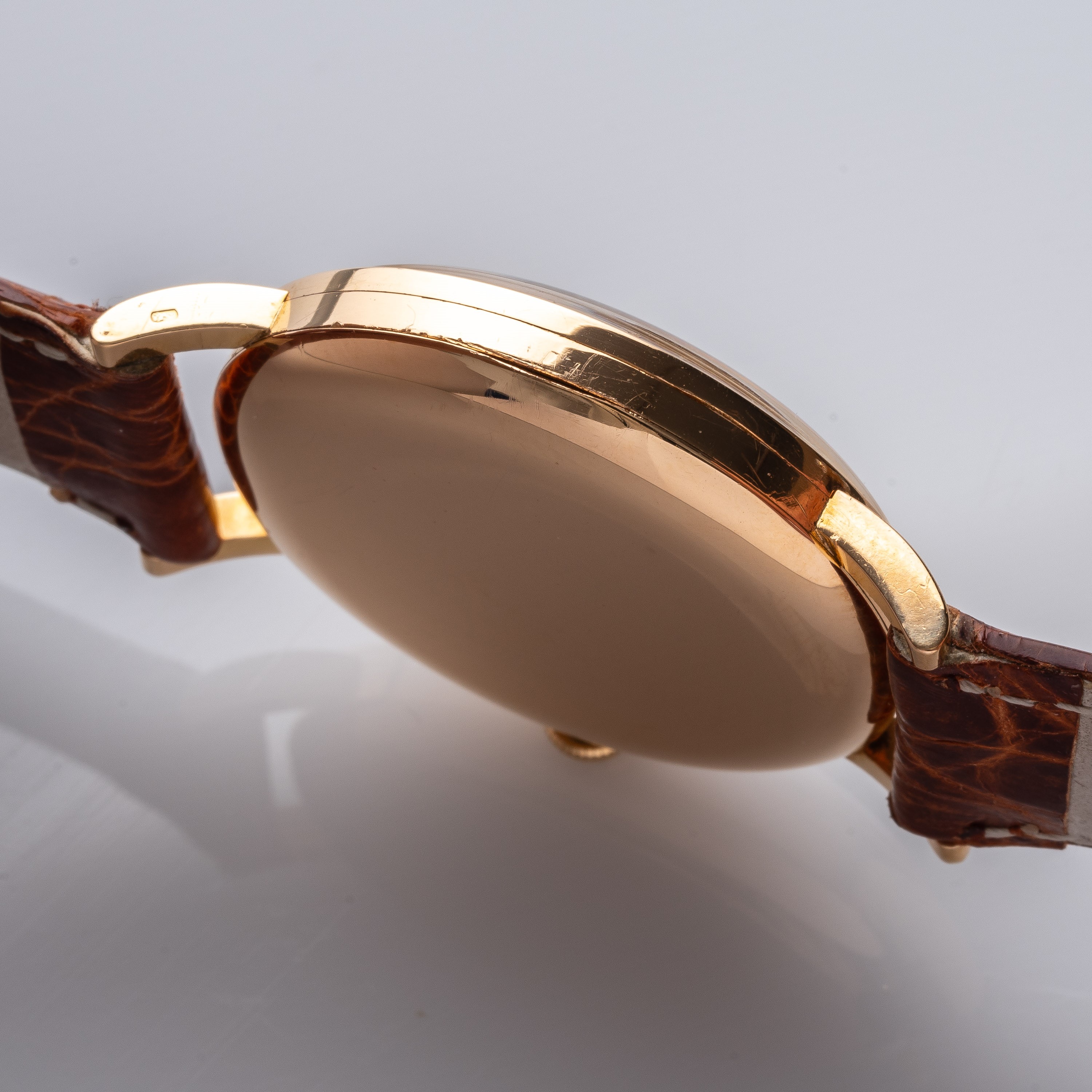 Iwc - Calatrava oversize — oro giallo 18 kt, orologio da polso a carica manuale con piccoli secon...