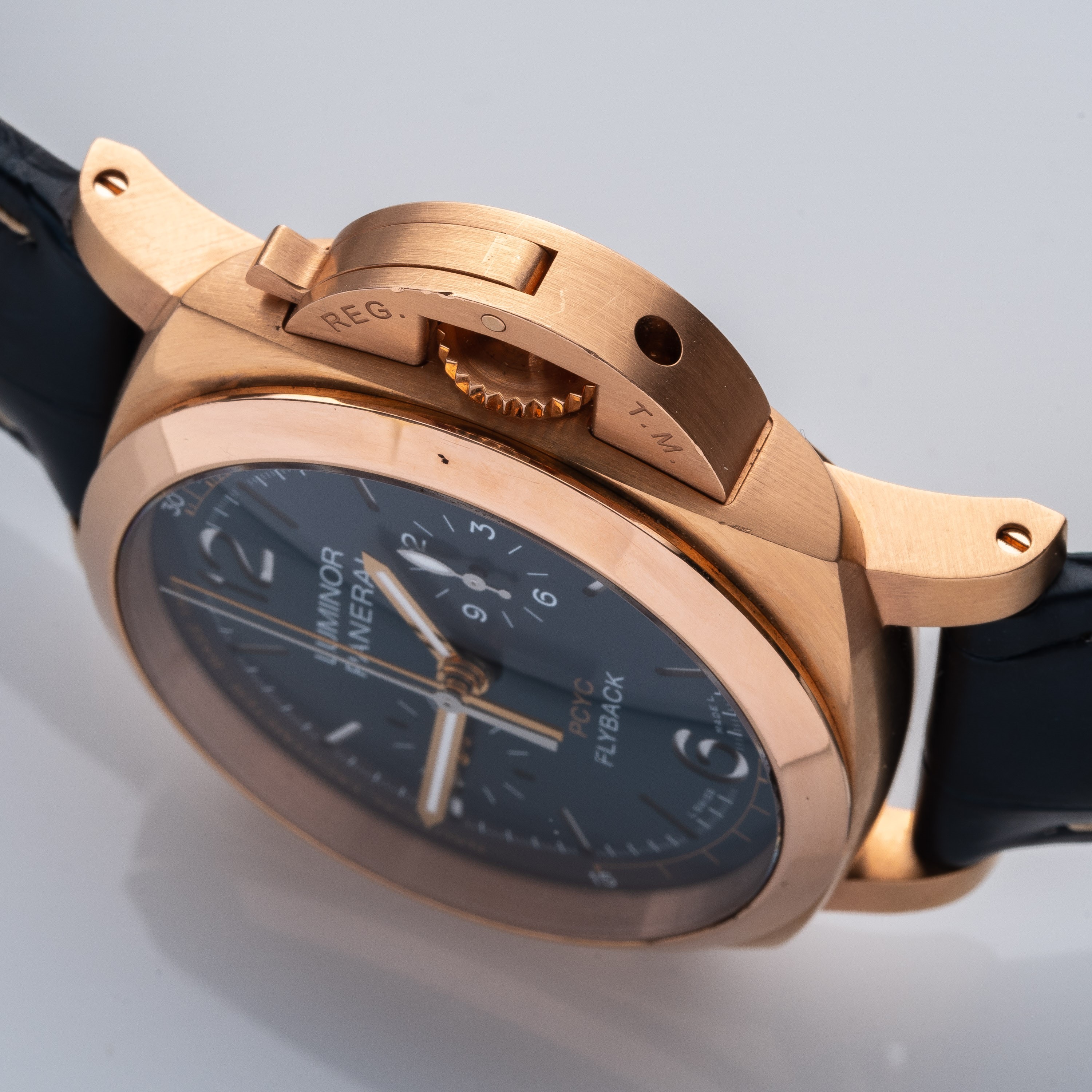 Panerai - Luminor Yach Challenge Flyback Chrono (PAM01020), cronografo flyback automatico in oro ...