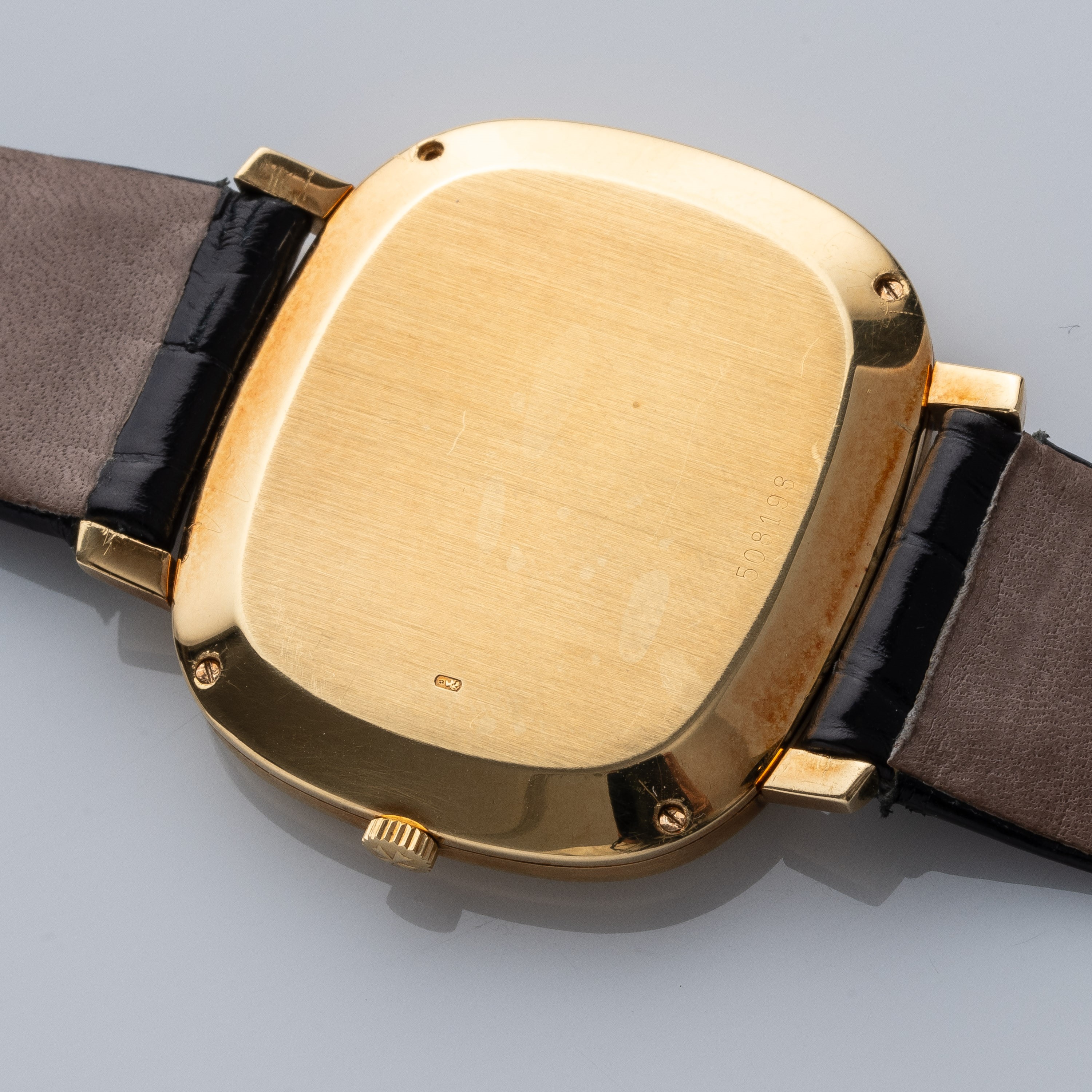 Vacheron Constantin - Orologio da polso a carica manuale in oro giallo 18 kt con quadrante in oni...