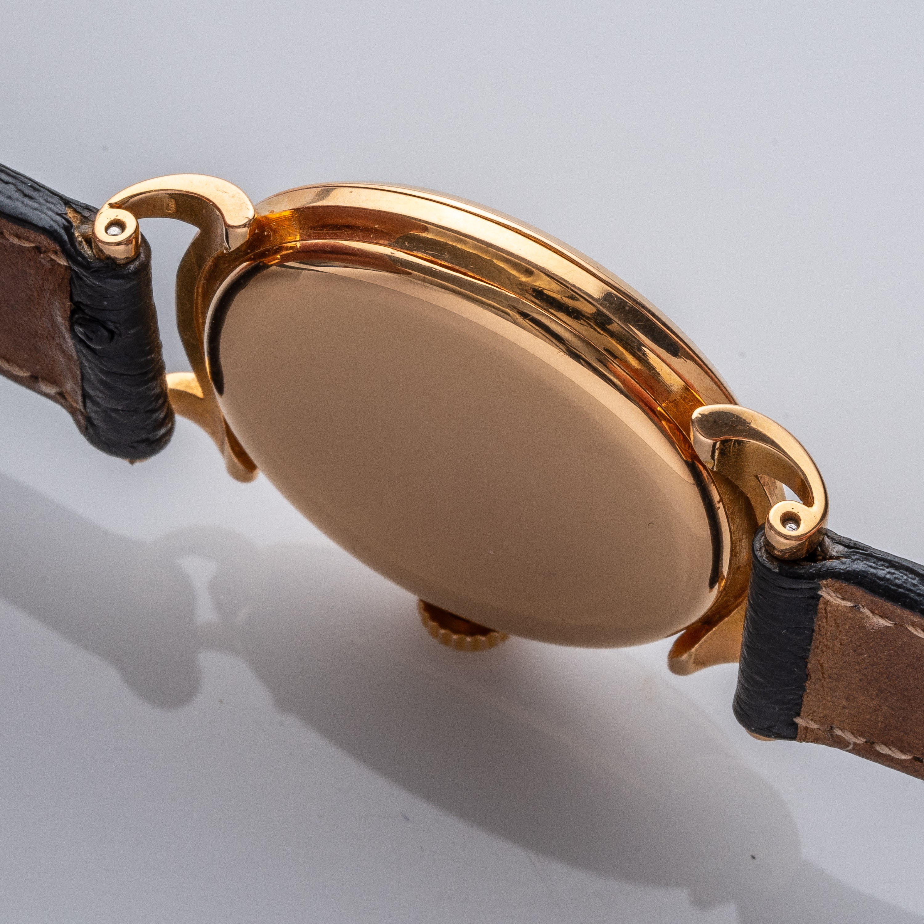 Patek Philippe - Calatrava 1491, orologio da polso in oro rosa 18 kt con carica manuale e anse a ...