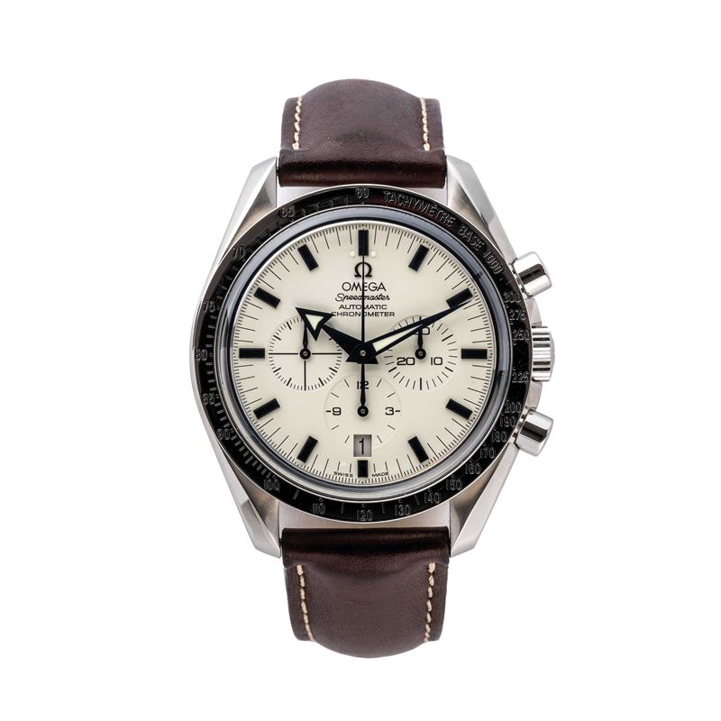 Omega - Speedmaster Automatic Broad Arrow, cronografo in acciaio con quadrante bianco