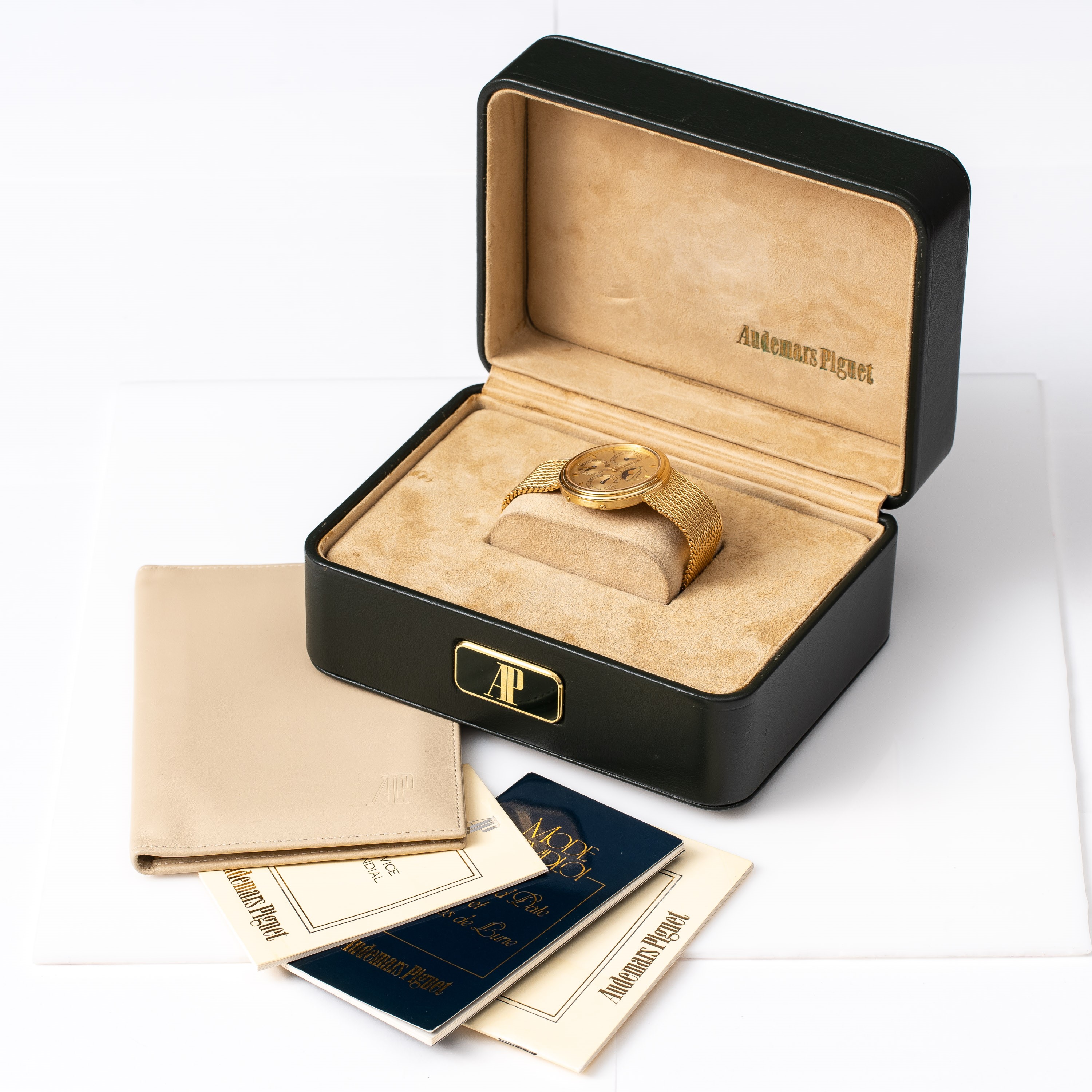 Audemars Piguet - Quantième Perpetual Automatico, oro giallo 18 kt, quadrante champagne