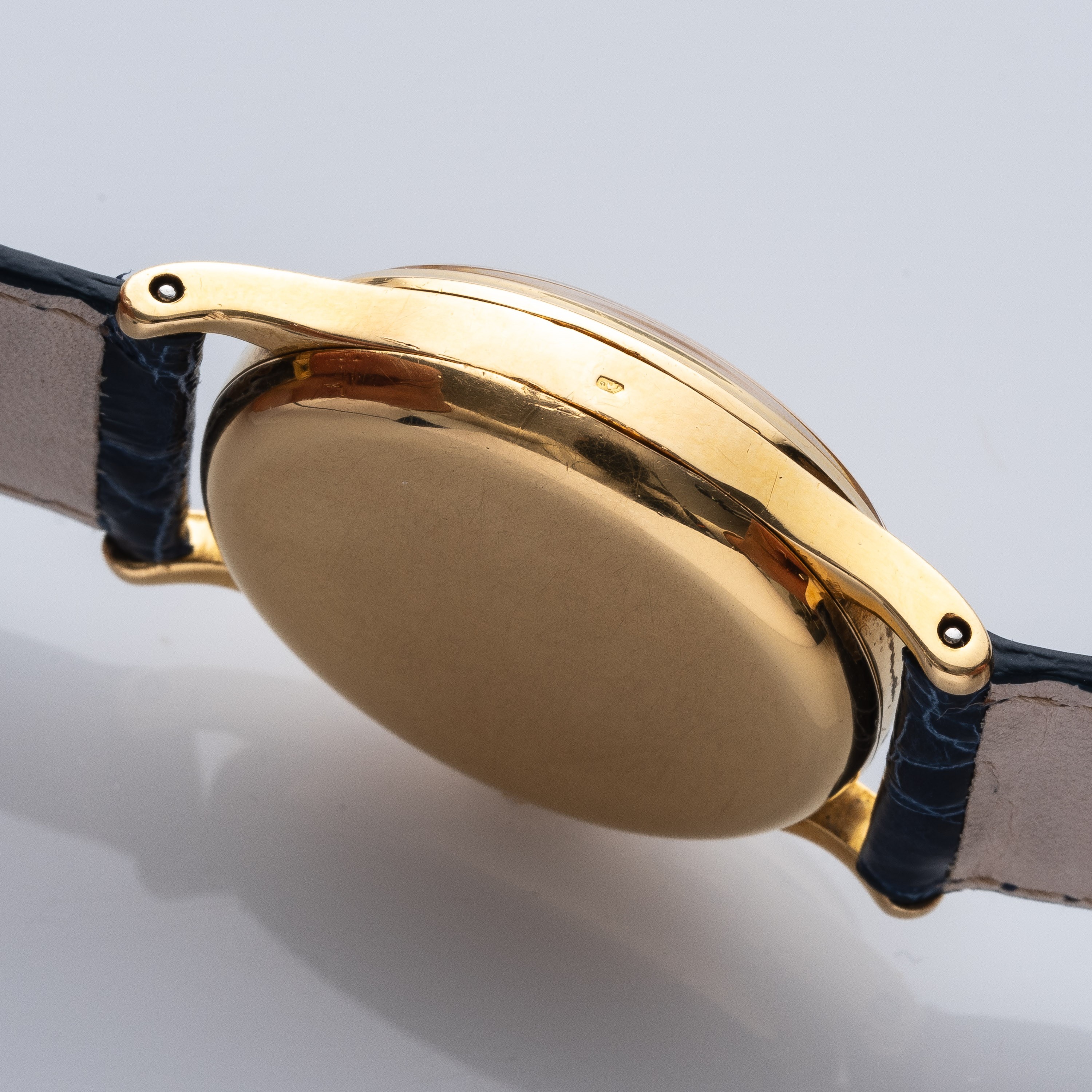 Patek Philippe - Cronografo a carica manuale in oro giallo 18 kt con due contatori, referenza 130