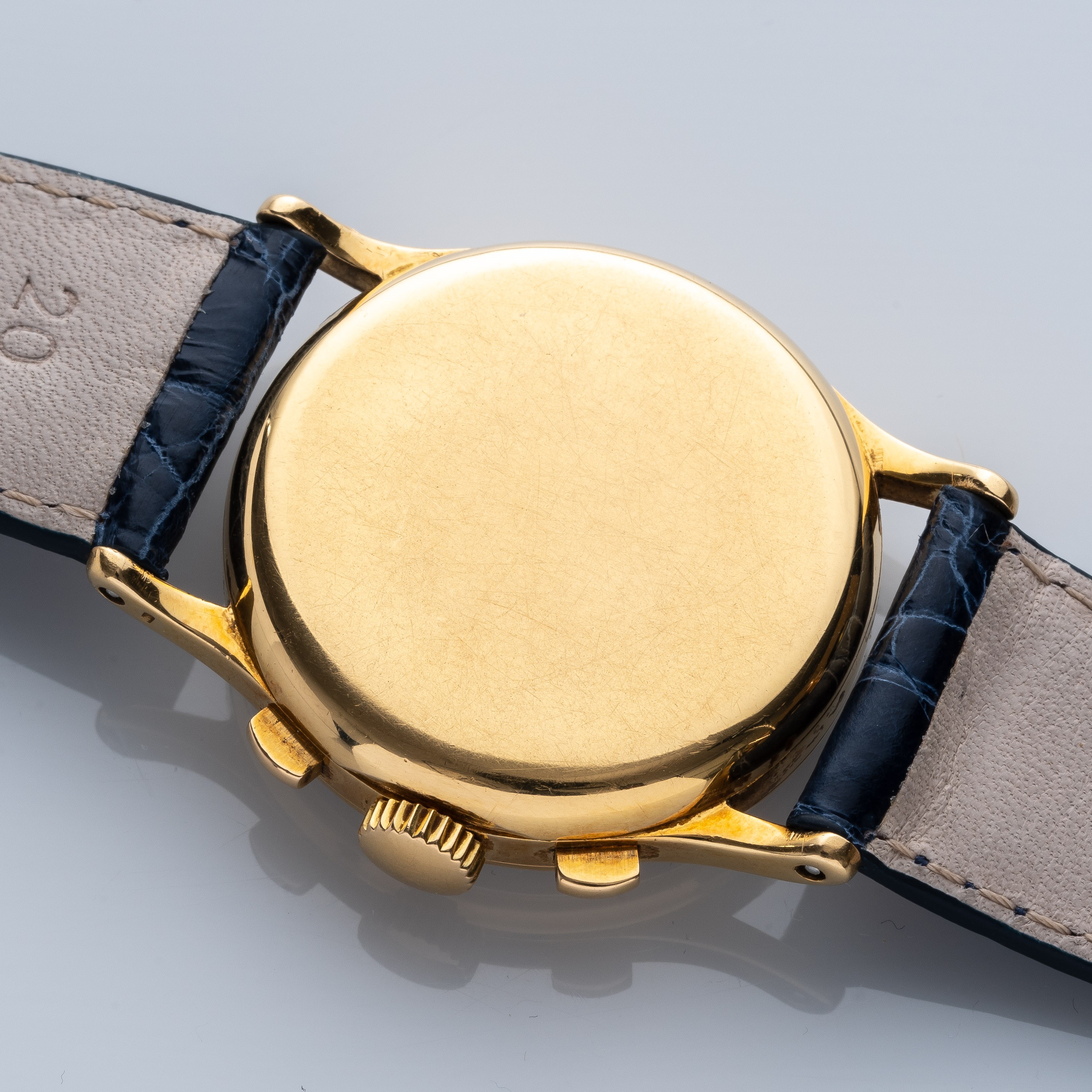 Patek Philippe - Cronografo a carica manuale in oro giallo 18 kt con due contatori, referenza 130