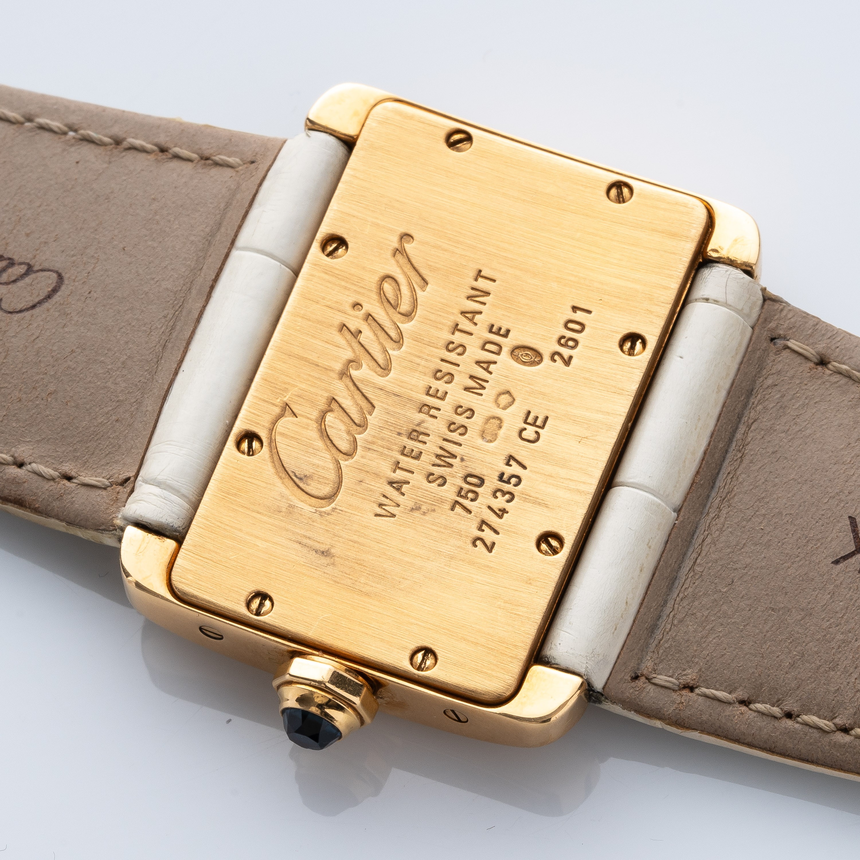 Cartier - Tank Divan, orologio solo tempo al quarzo in oro giallo 18kt con quadrante bianco