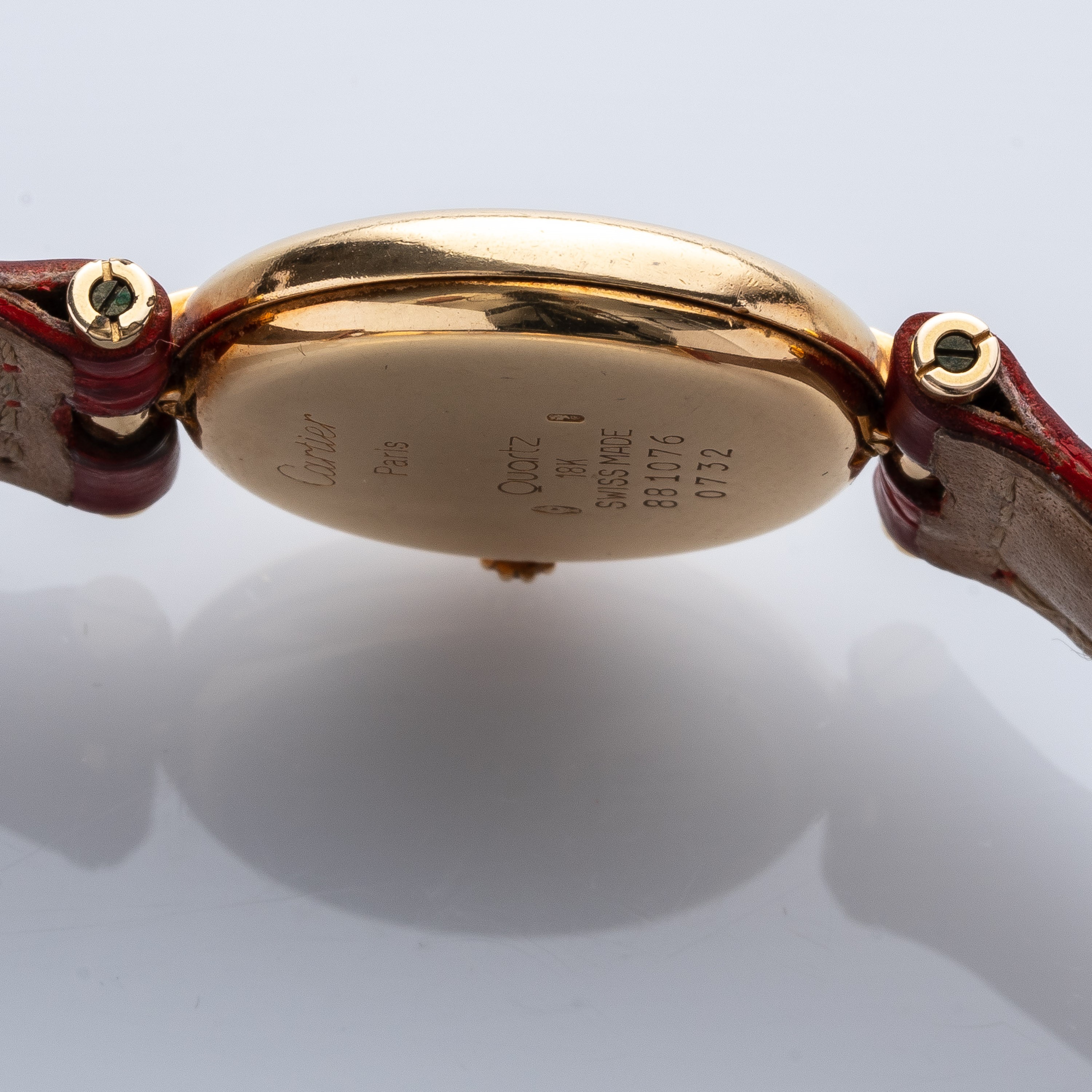 Cartier - Vendôme — Orologio da donna solo tempo in oro giallo 18 kt con diamanti, quadrante bian...