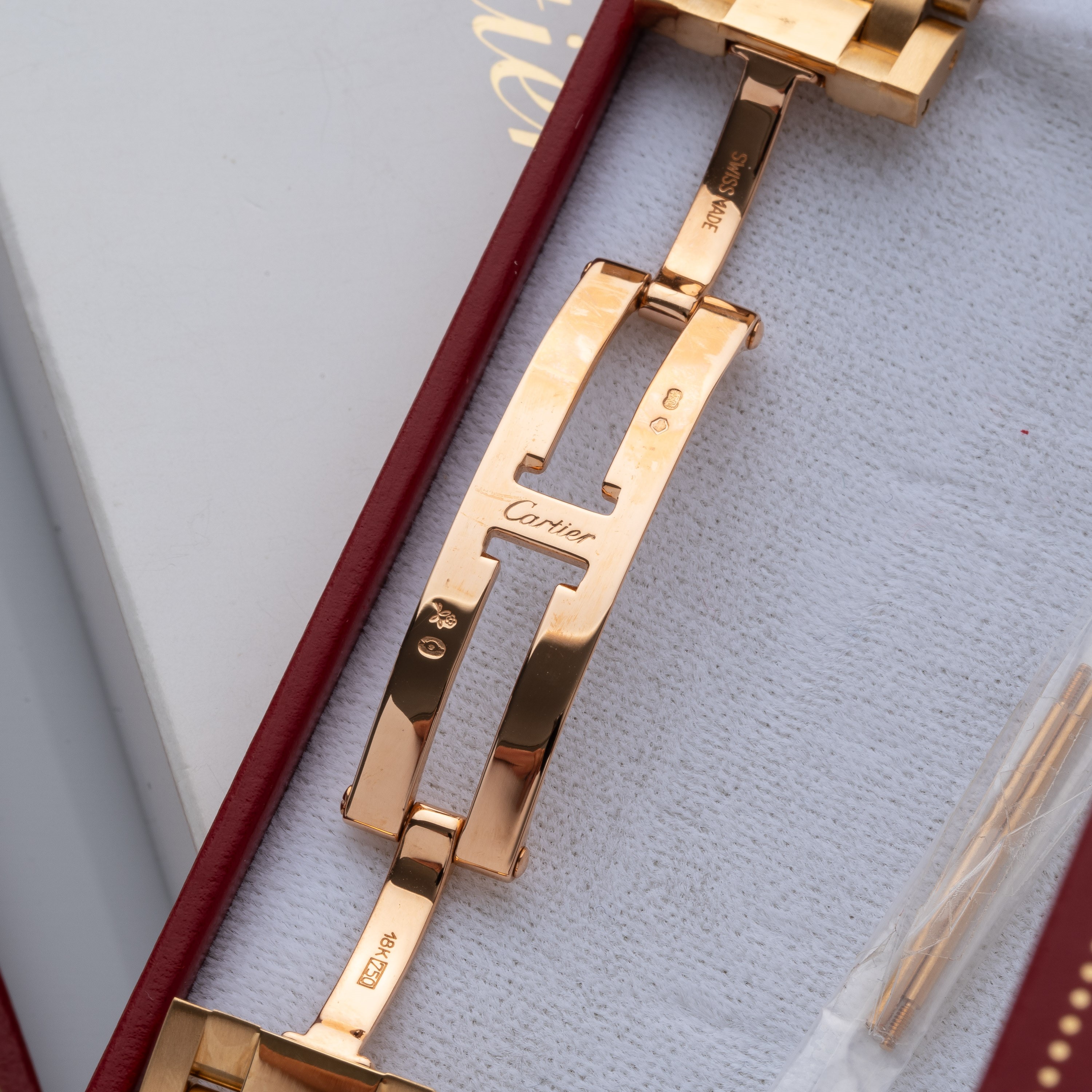 Cartier - Bracciale-cinturino Tank Americaine “Ferrovia” in oro giallo 18 kt