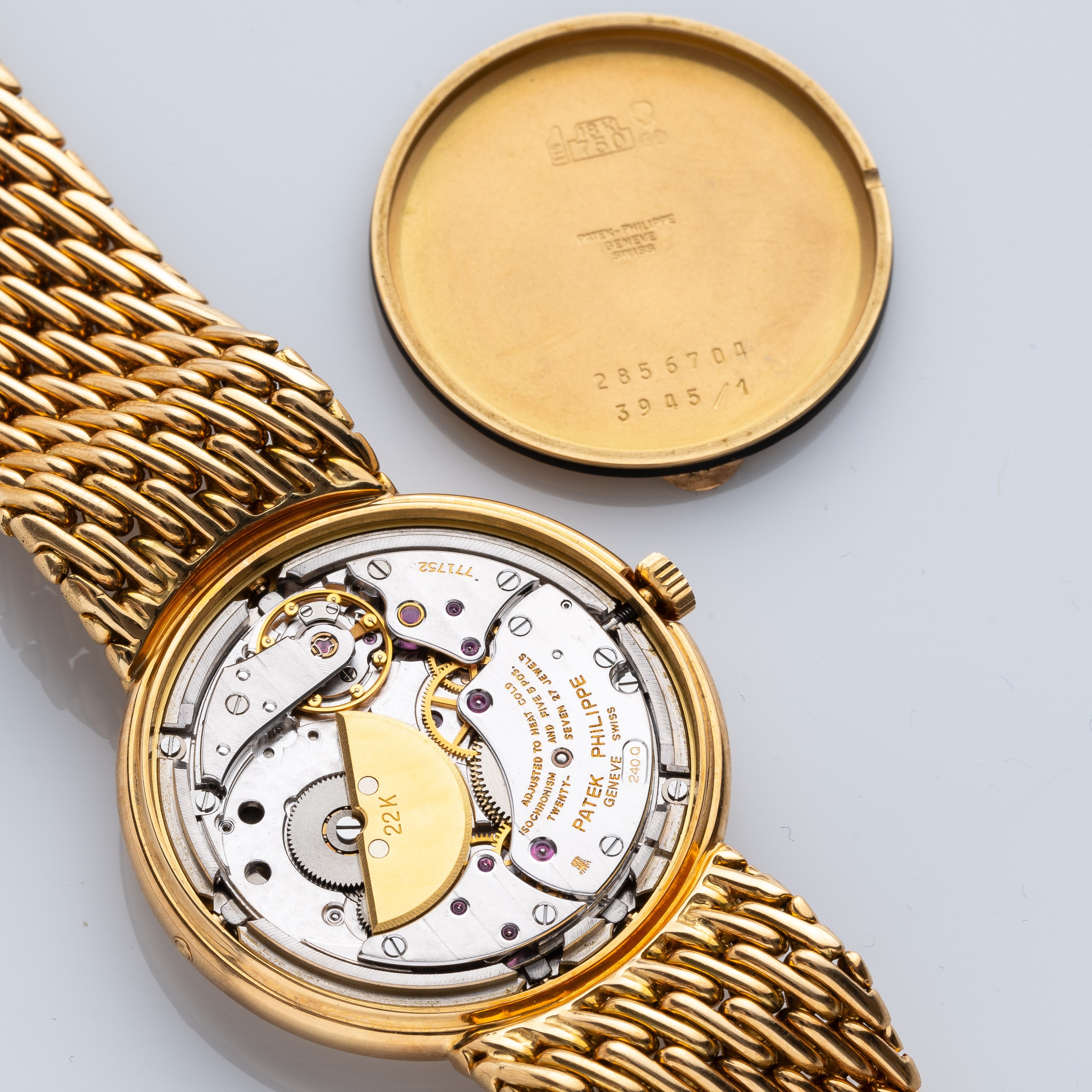 Patek Philippe - Calendario perpetuo 3945/1, oro giallo 18kt, carica automatica