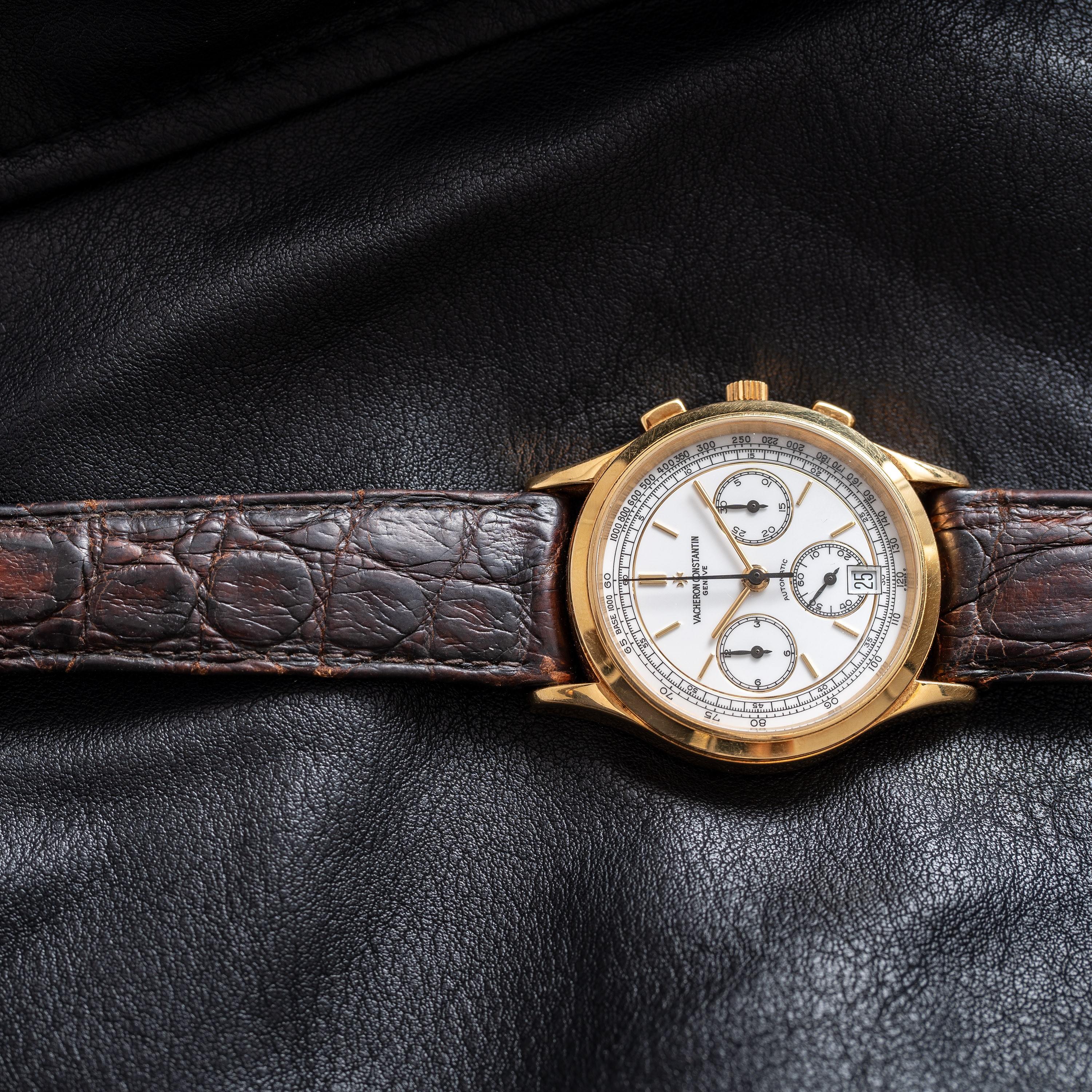 Vacheron Constantin - Historique Chrono — cronografo automatico in oro giallo 18 kt con datario a...