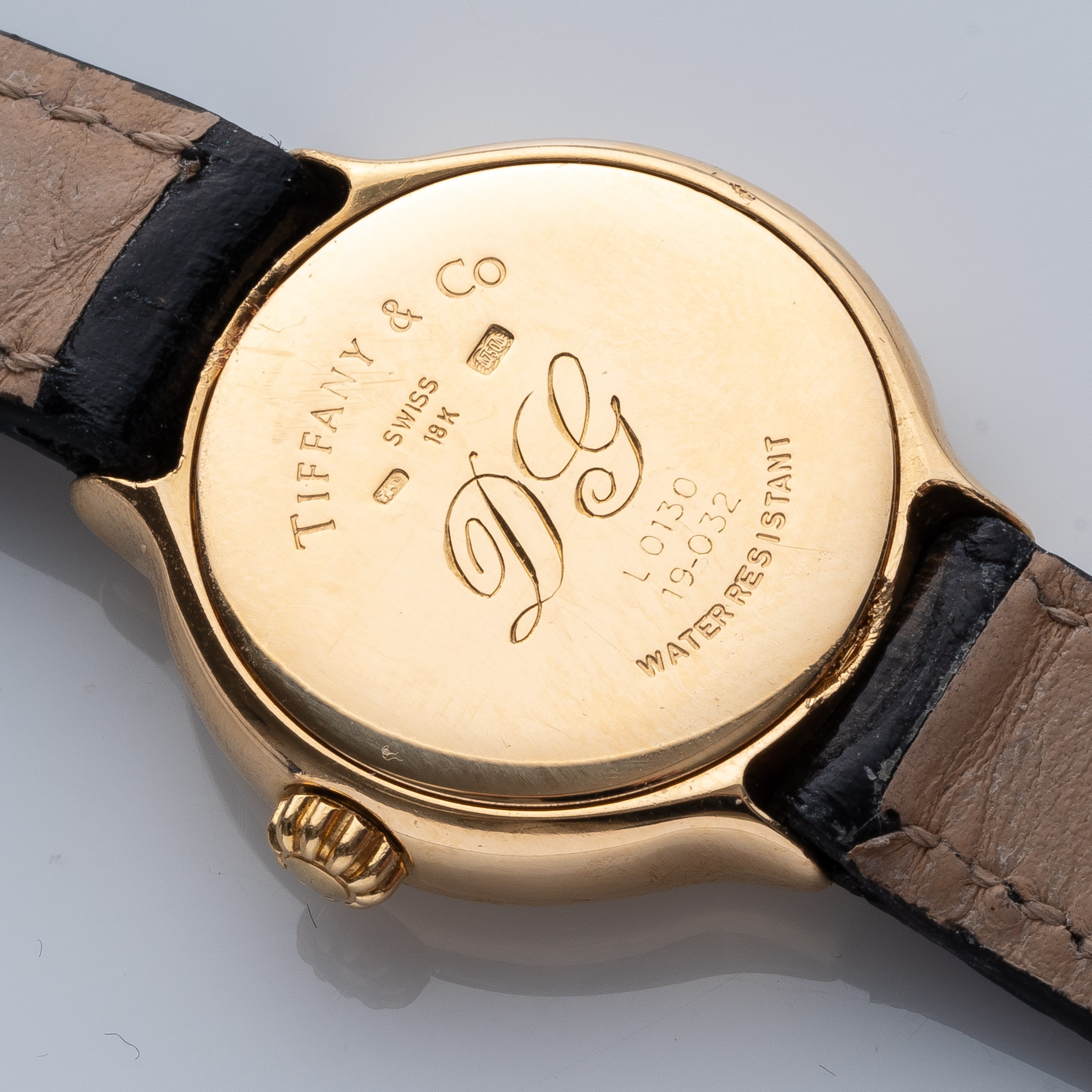 Tiffany & Co - Orologio da donna “Tesoro” solo tempo al quarzo in oro giallo 18 kt, quadrante ner...