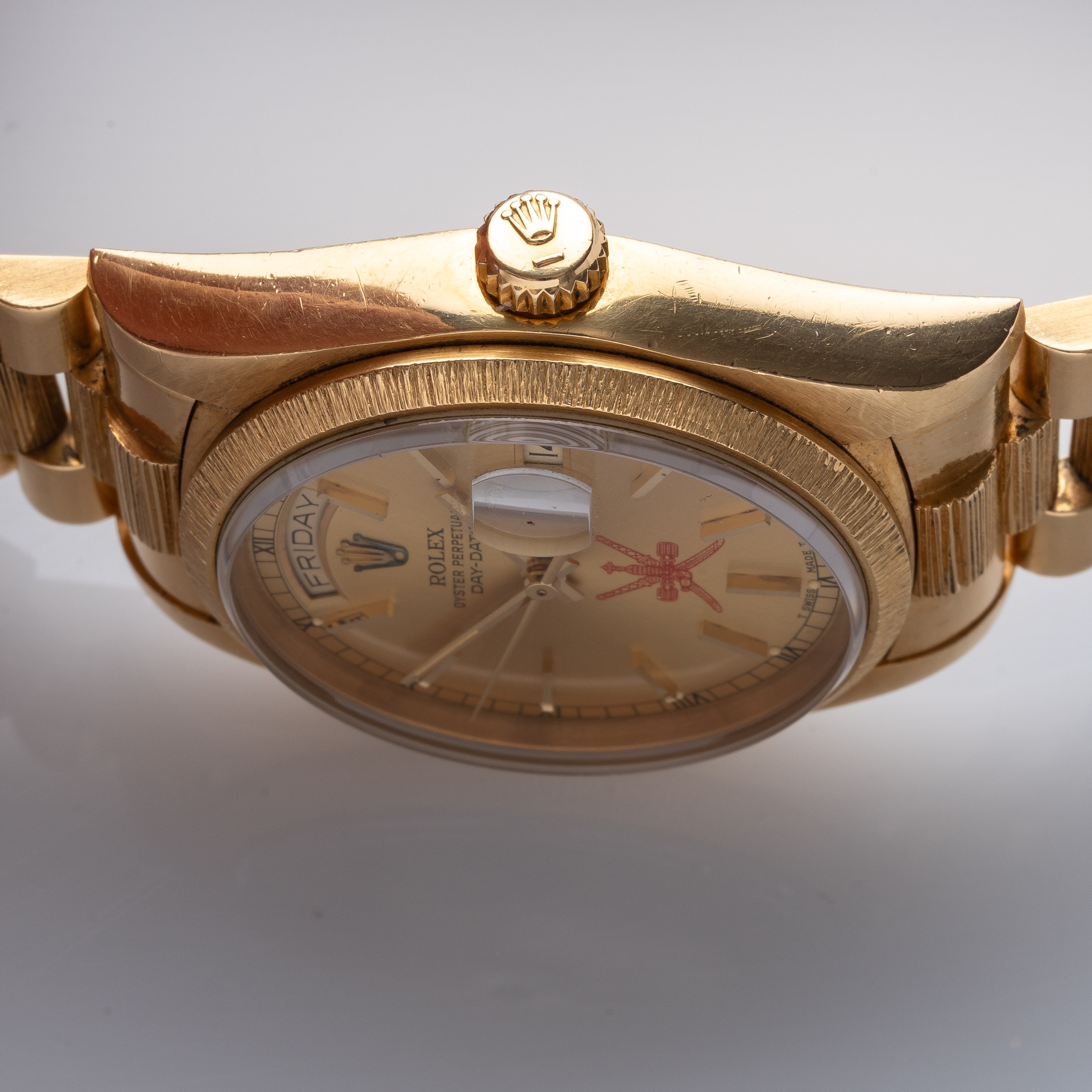 Rolex - Day-Date ref. 18078, oro giallo 18 kt, cal. 3055 (c. 1980) con quadrante “Khanjar”