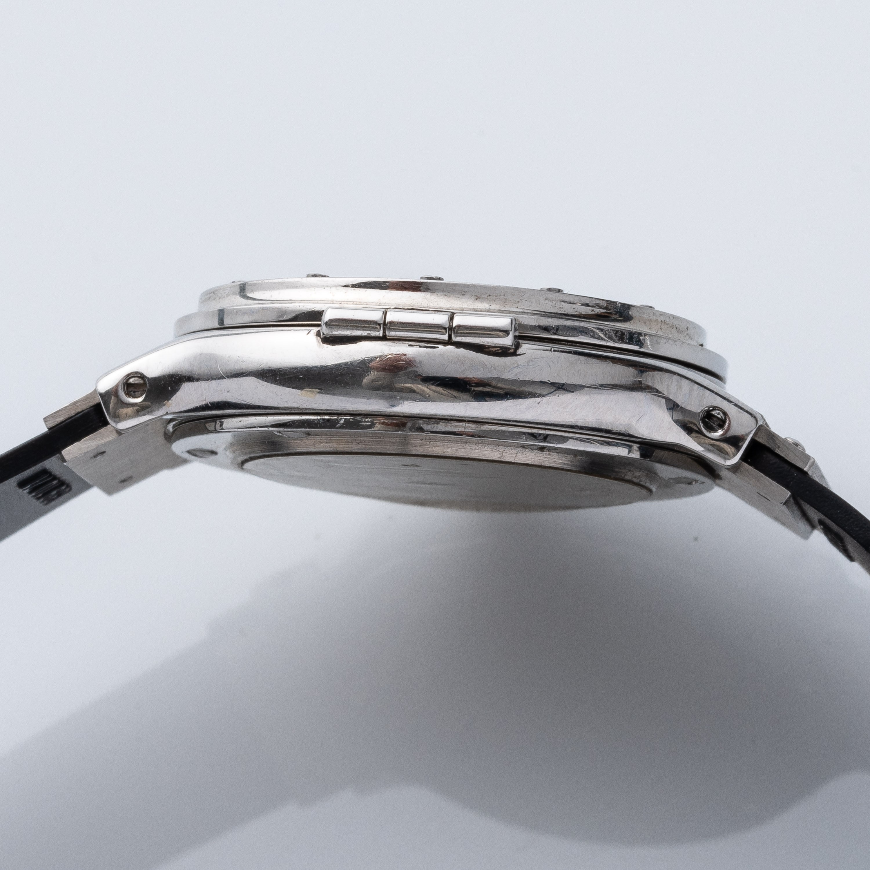 Hublot - MDM — Orologio da donna a quarzo con cupola laterale, quadrante nero e datario