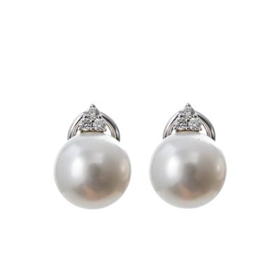 Orecchini in oro giallo 18 kt con perle Southsea White e diamanti
