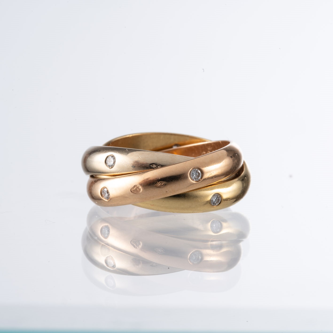 Cartier - Anello Trinity in oro giallo 18 kt, oro rosa 18 kt, oro bianco 18 kt con diamanti