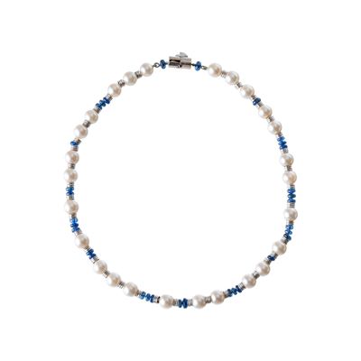 Salvadori, Collana girocollo in oro bianco 18 kt con perle coltivate di mare e zaffiri