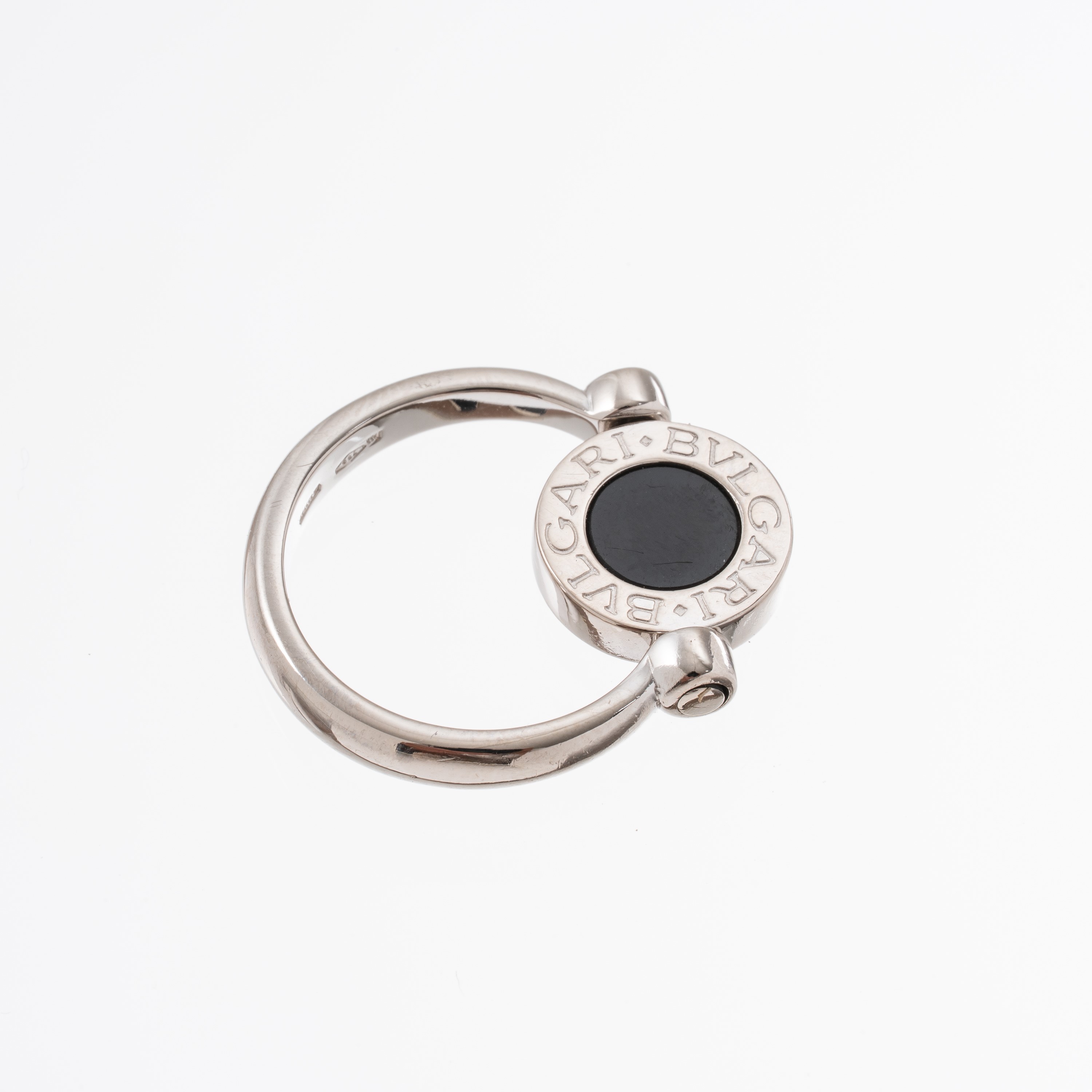 Anello Bulgari Bulgari in oro bianco 18 kt, onice e diamanti