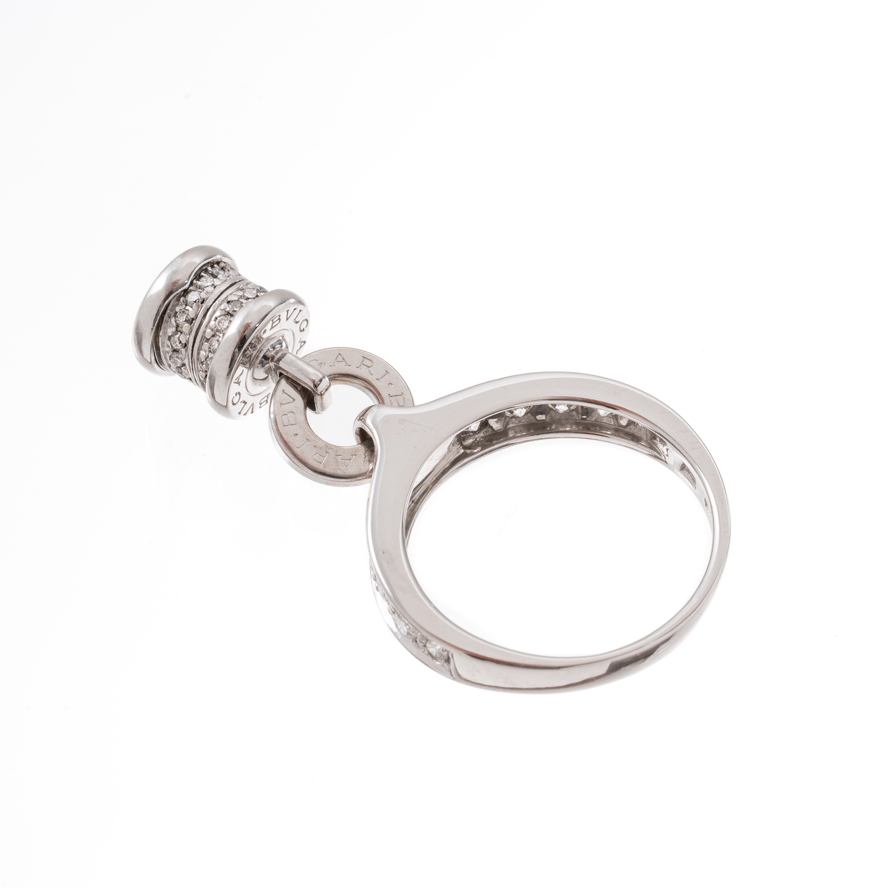 Bulgari - Anello in oro bianco 18 kt con diamanti