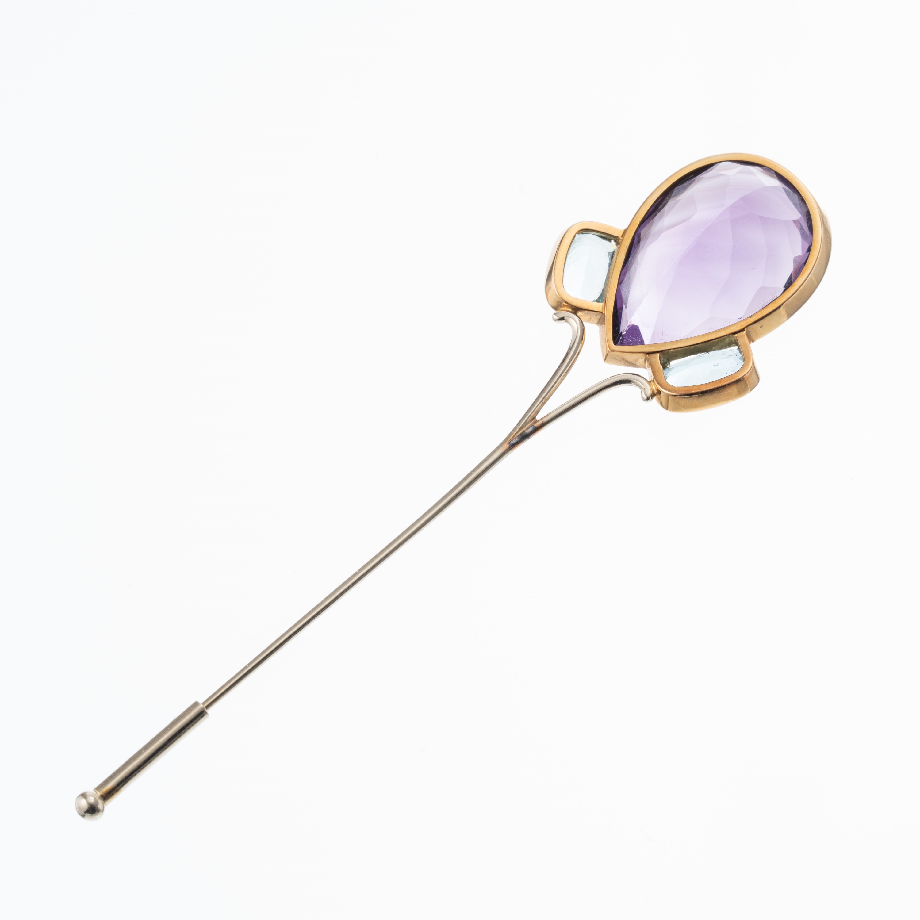 Spilla in oro giallo e oro bianco 18 kt con ametista a goccia e acquamarine