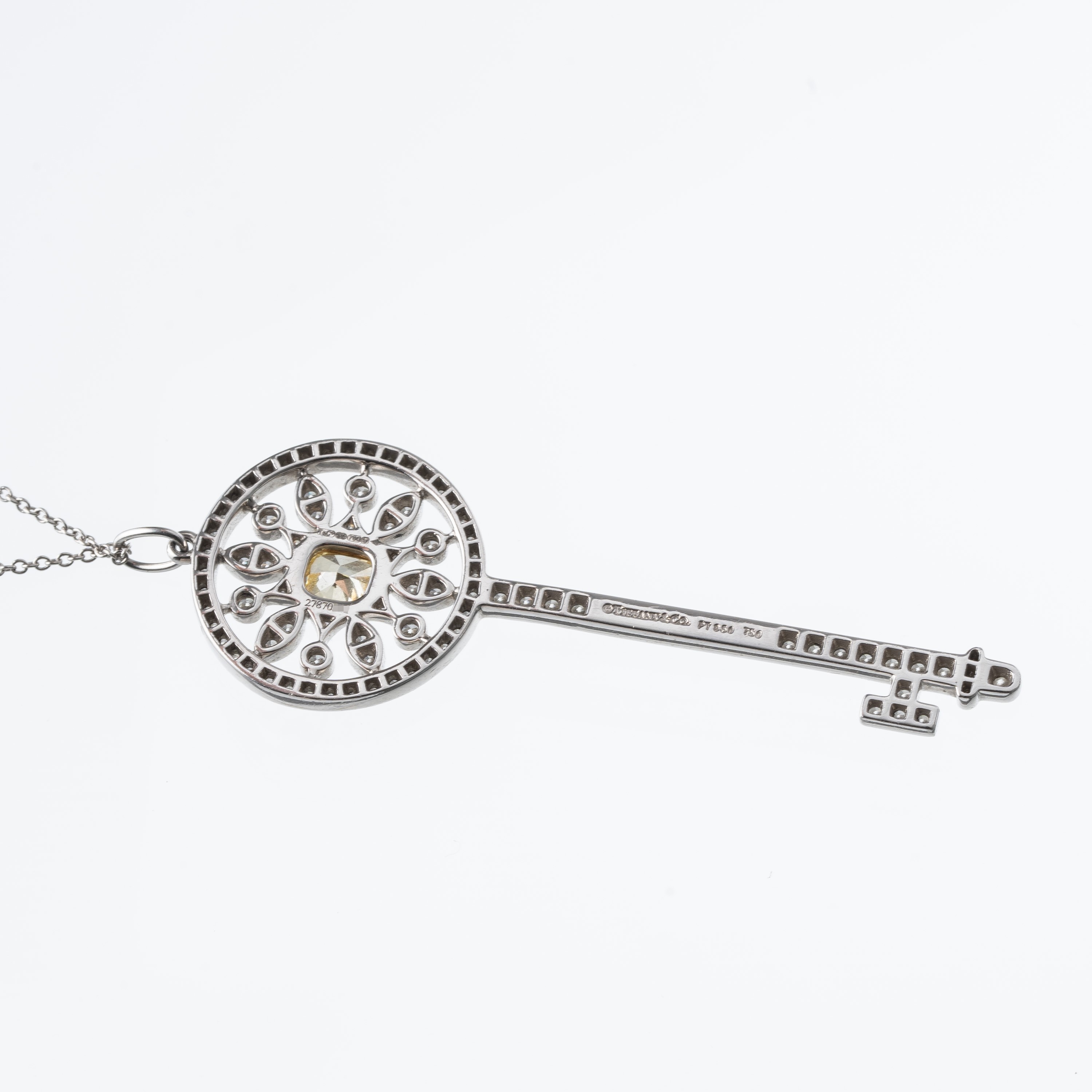 Tiffany & Co - Collana con chiave in platino e diamanti Cushion