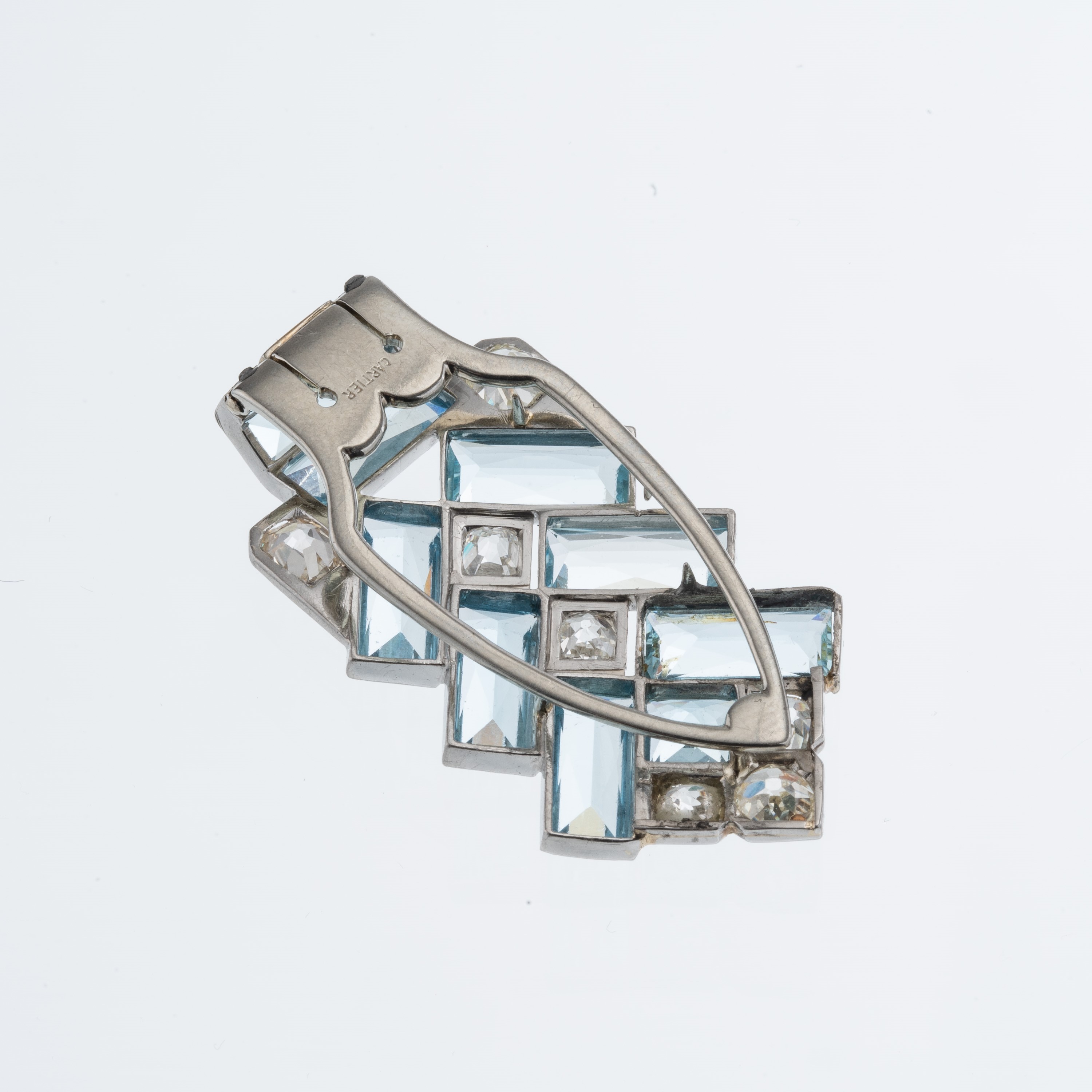 Cartier - Ciondolo clip in oro bianco 18 kt e platino con diamanti e acquemarine