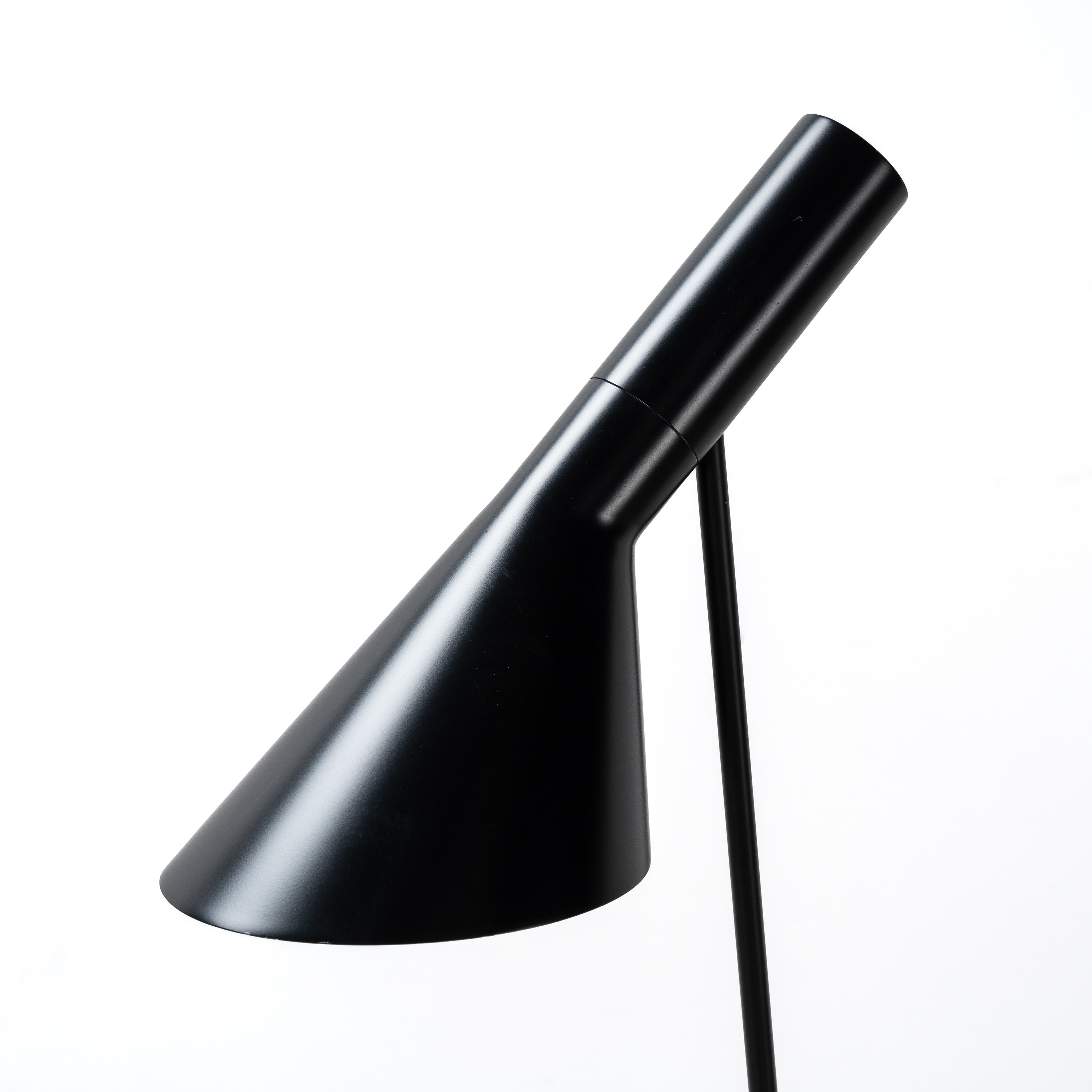 Arne Jacobsen - Piantana 'AJ'