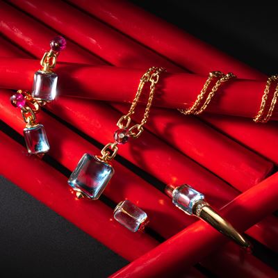Parure in oro giallo 18 kt e quarzo azzurro