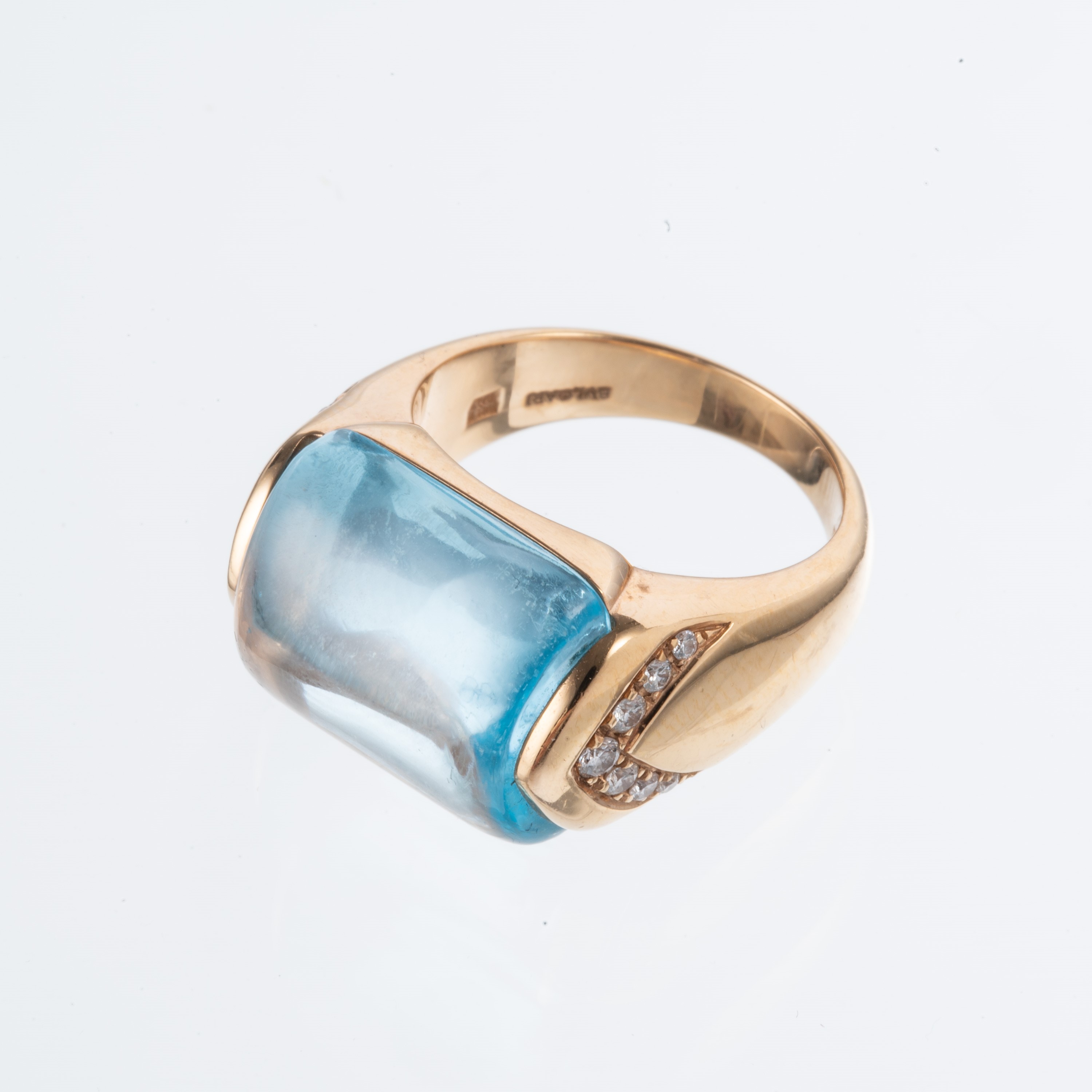 Bulgari - Parure in oro giallo 18 kt e quarzo azzurro