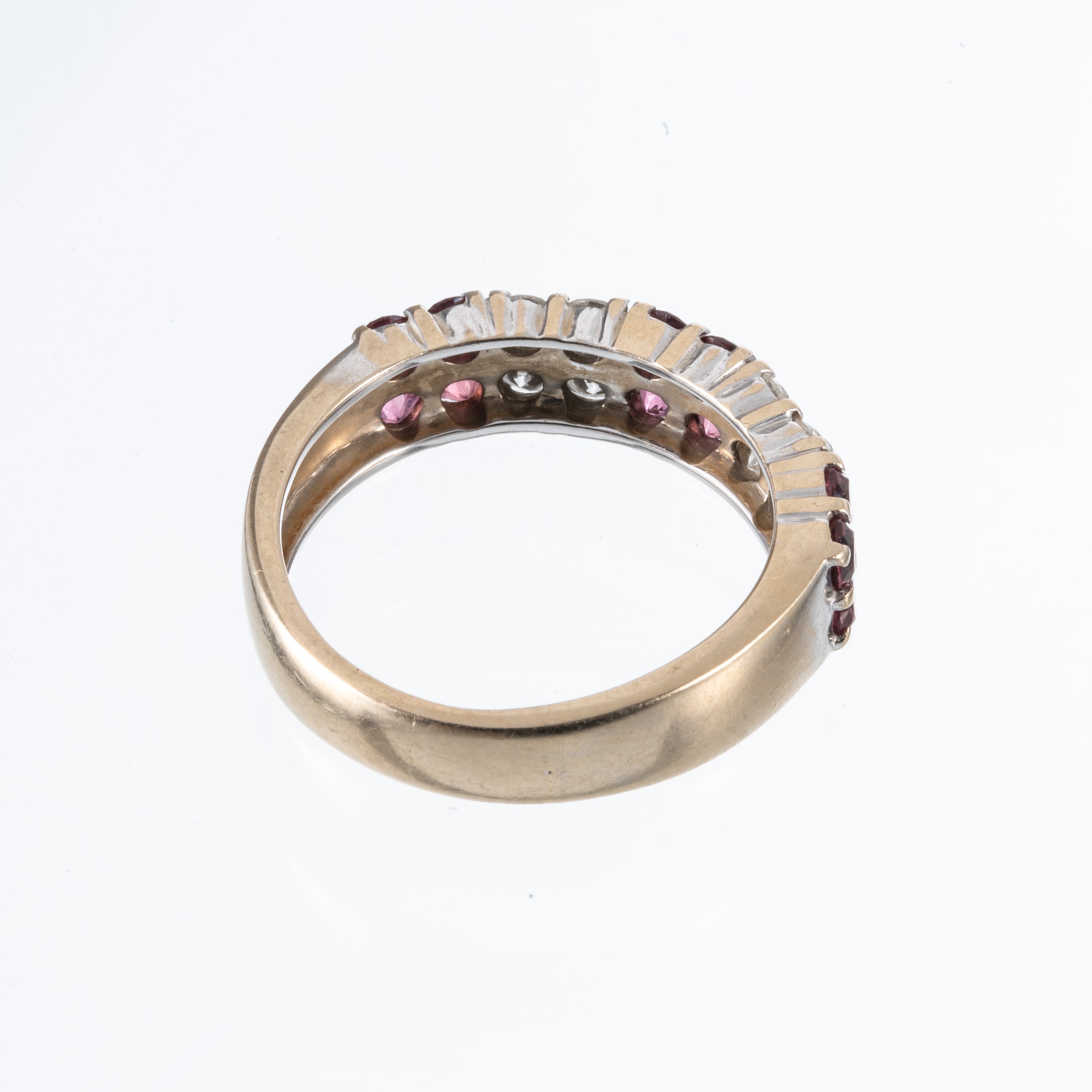 Coppia di anelli, oro bianco 18 kt con brillanti e tormaline rosa