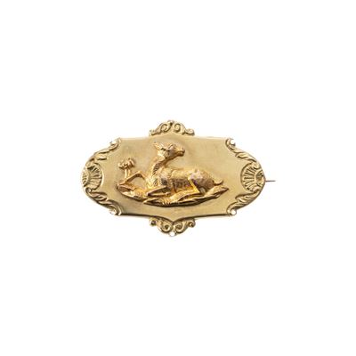 Spilla borbonica, oro giallo 18 kt con raffigurazione di cerbiatto