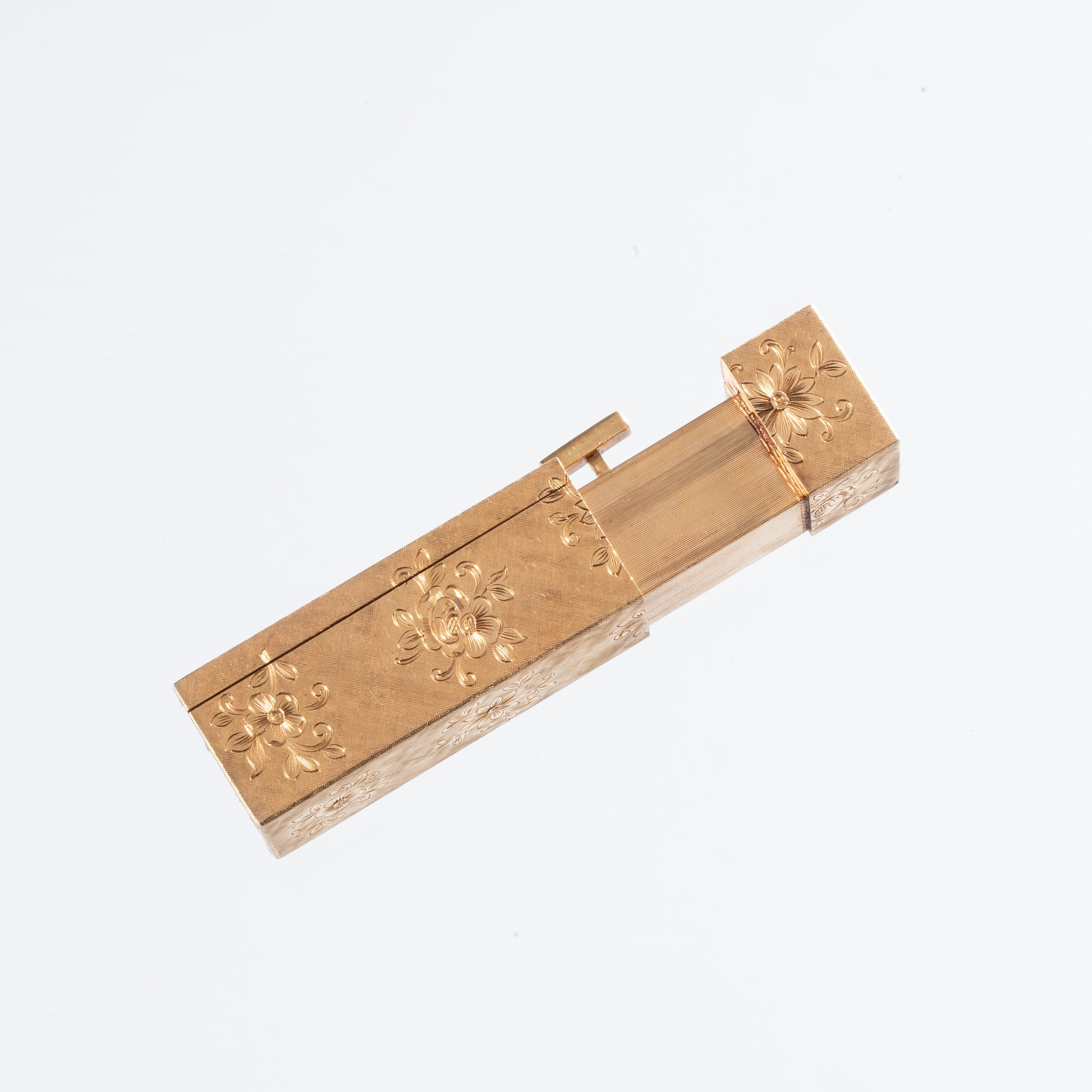 Porta cipria e porta rossetto, Oro giallo 18 kt con rubini