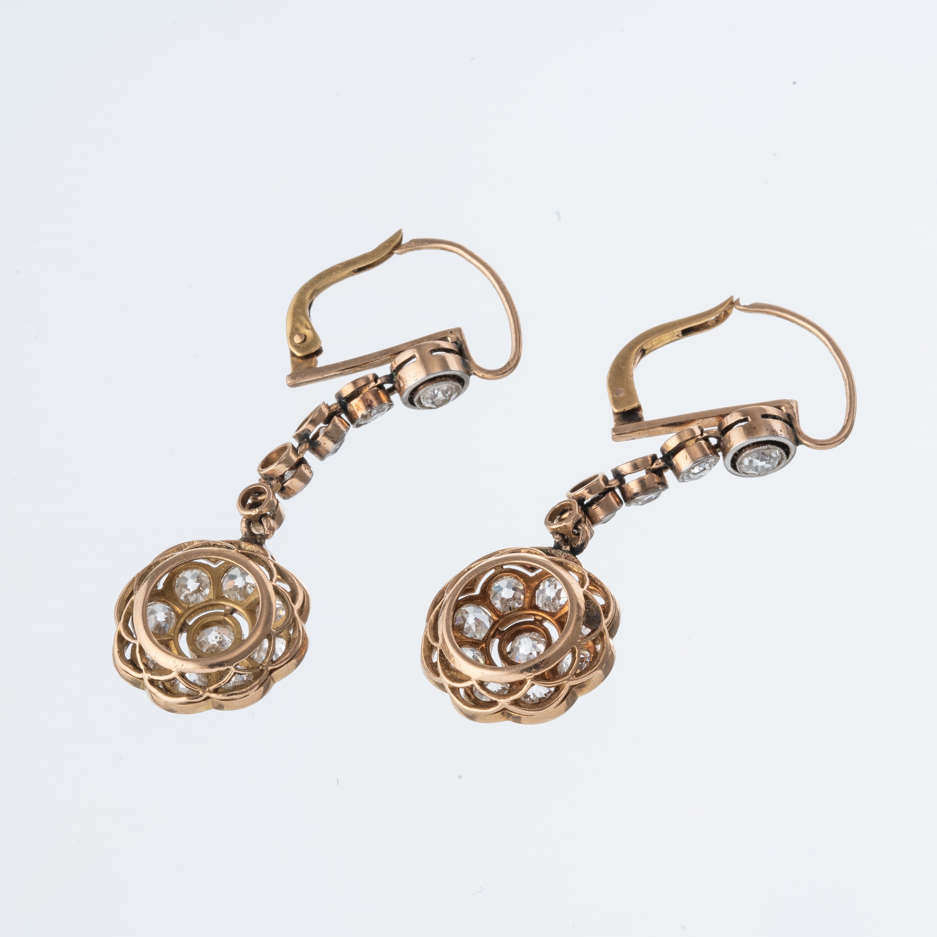 Orecchini in oro giallo 18kt con diamanti, 1,10 ct