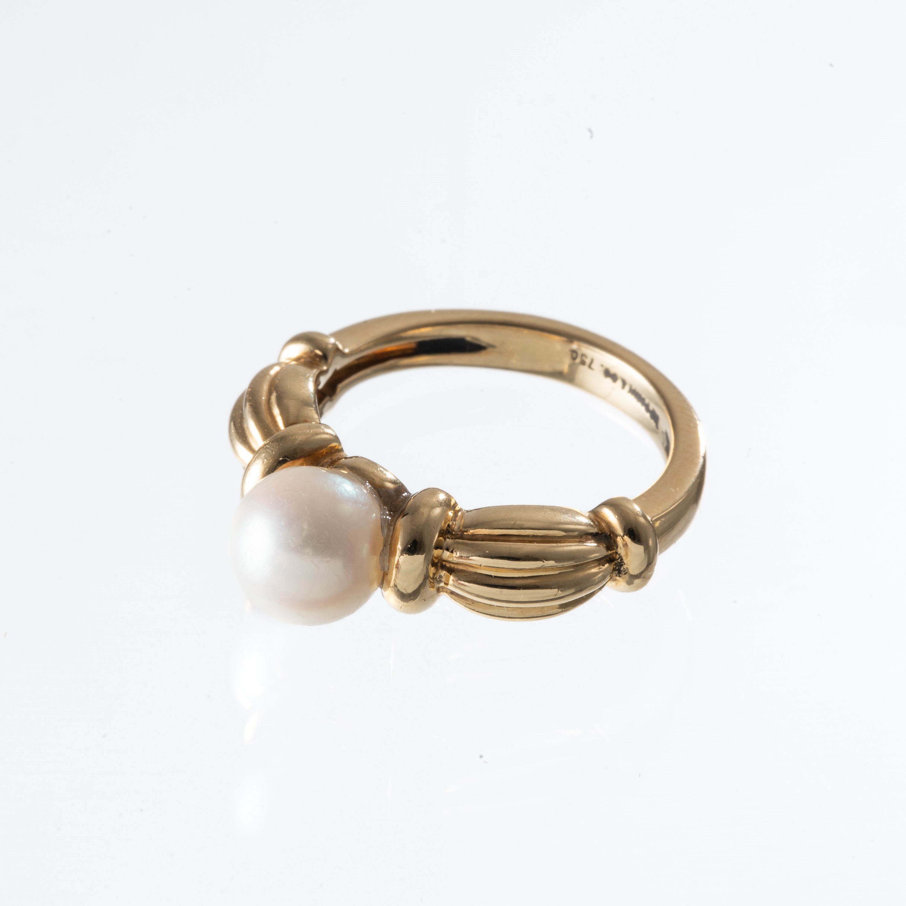 Tiffany & Co - Anello in oro giallo 18 kt con perla