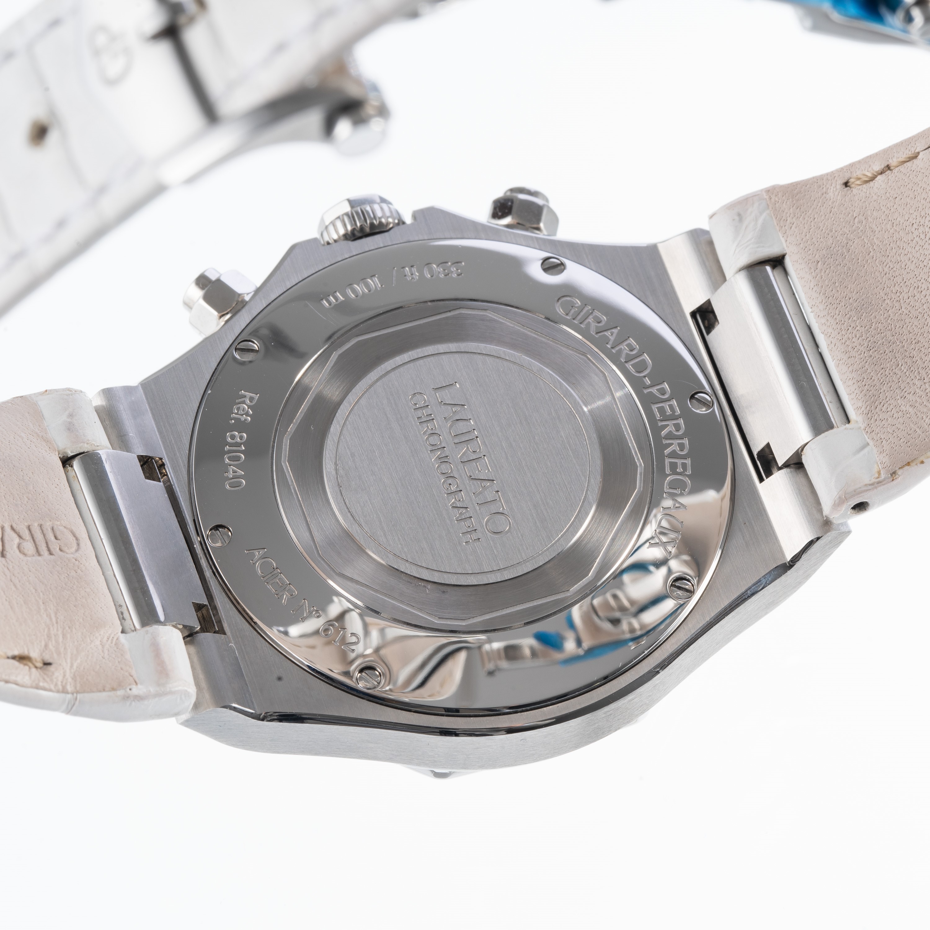 Girard Perregaux - Laureato Chrono cronografo automatico con quadrante in madreperla e ghiera in ...