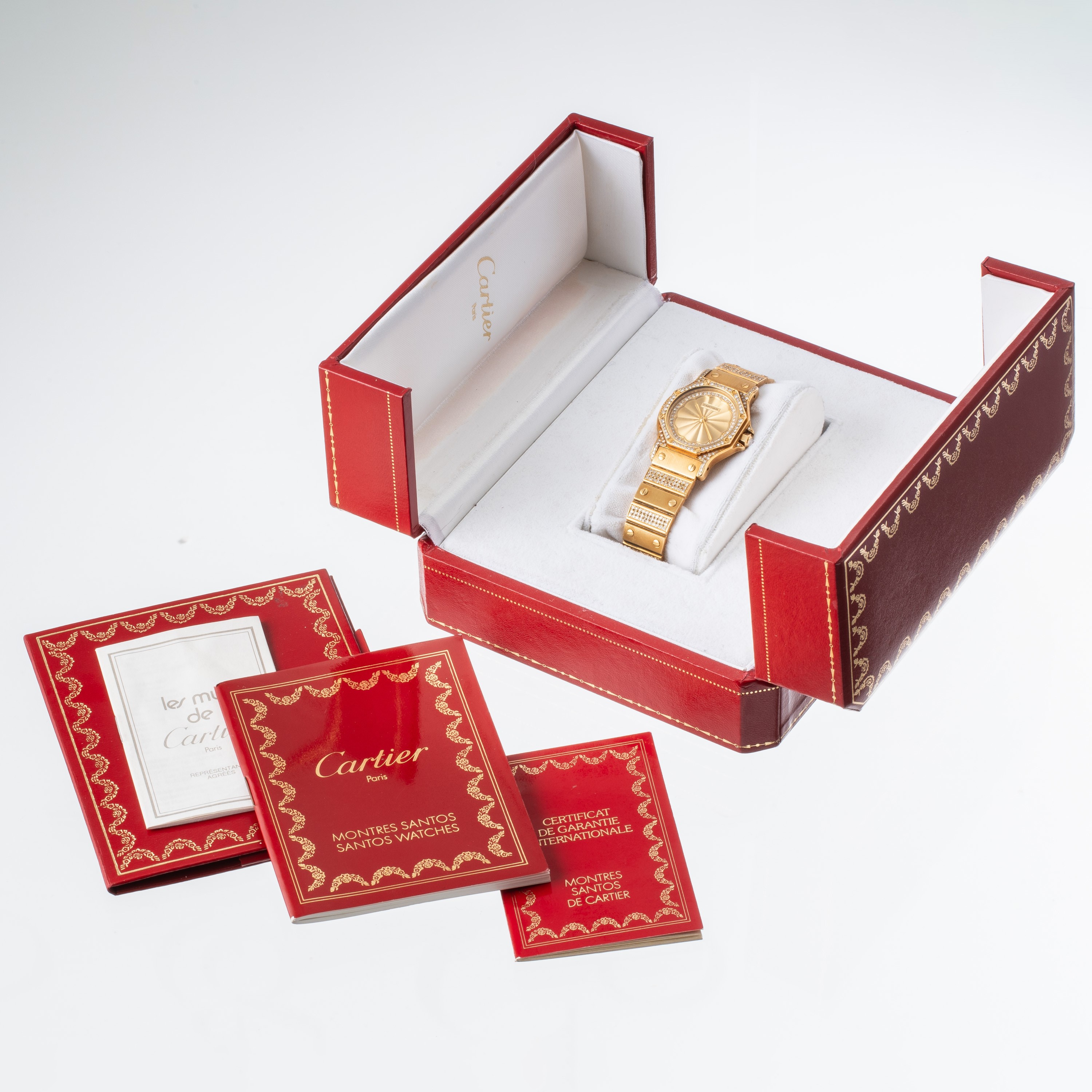 Cartier - Santos “Miss Universo” 1991, orologio automatico in oro giallo 18 kt con diamanti e qua...