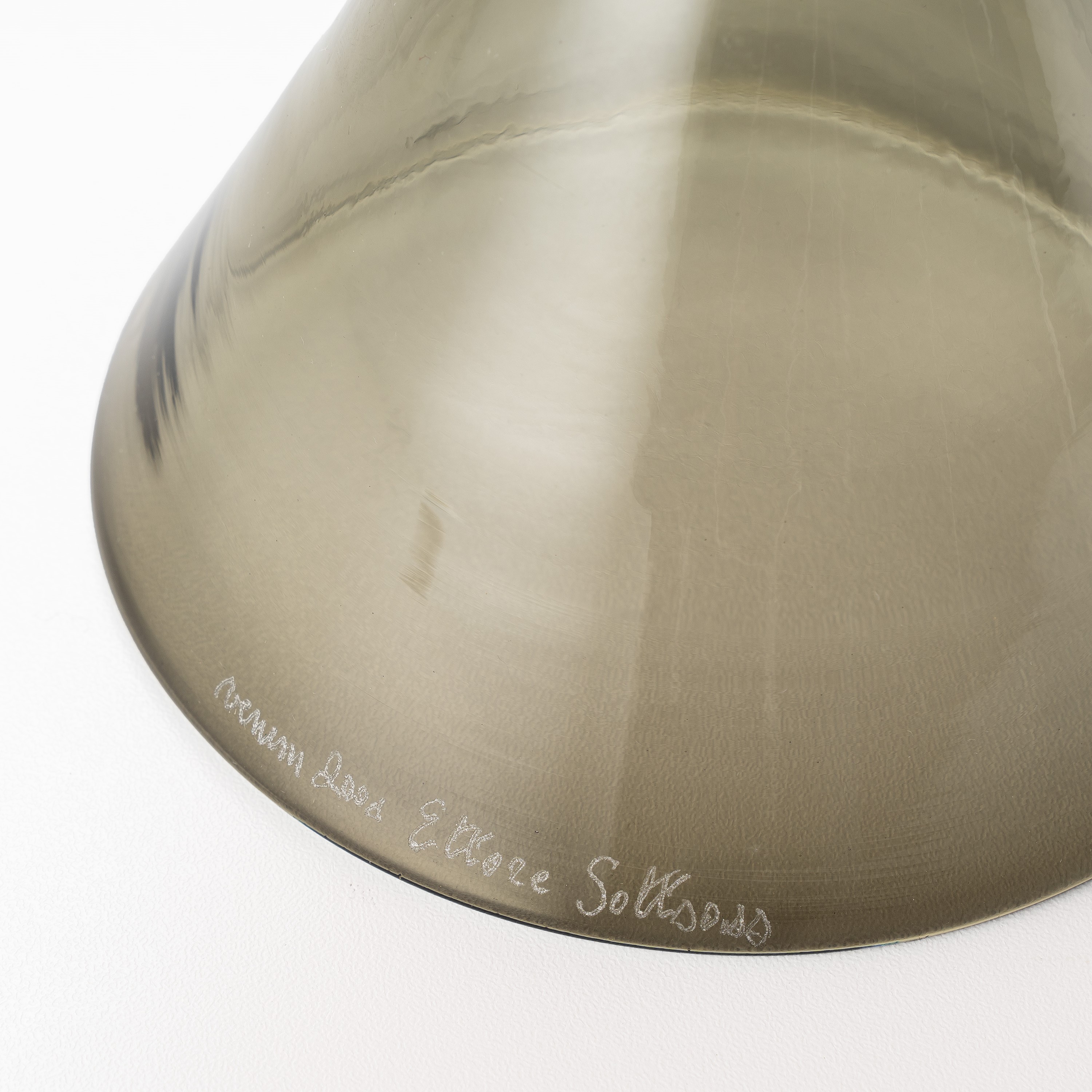 Ettore Sottsass Jr - Vaso “Oman” in vetro policromo soffiato a bocca