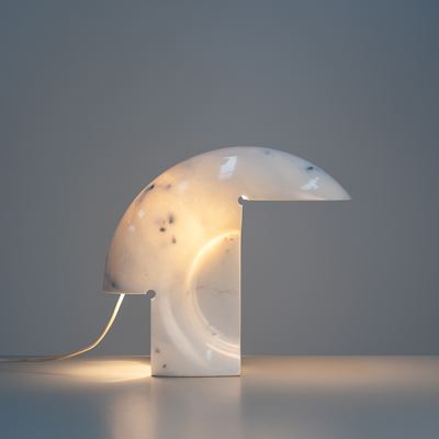 Lampada da tavolo “Biagio” in marmo di Carrara