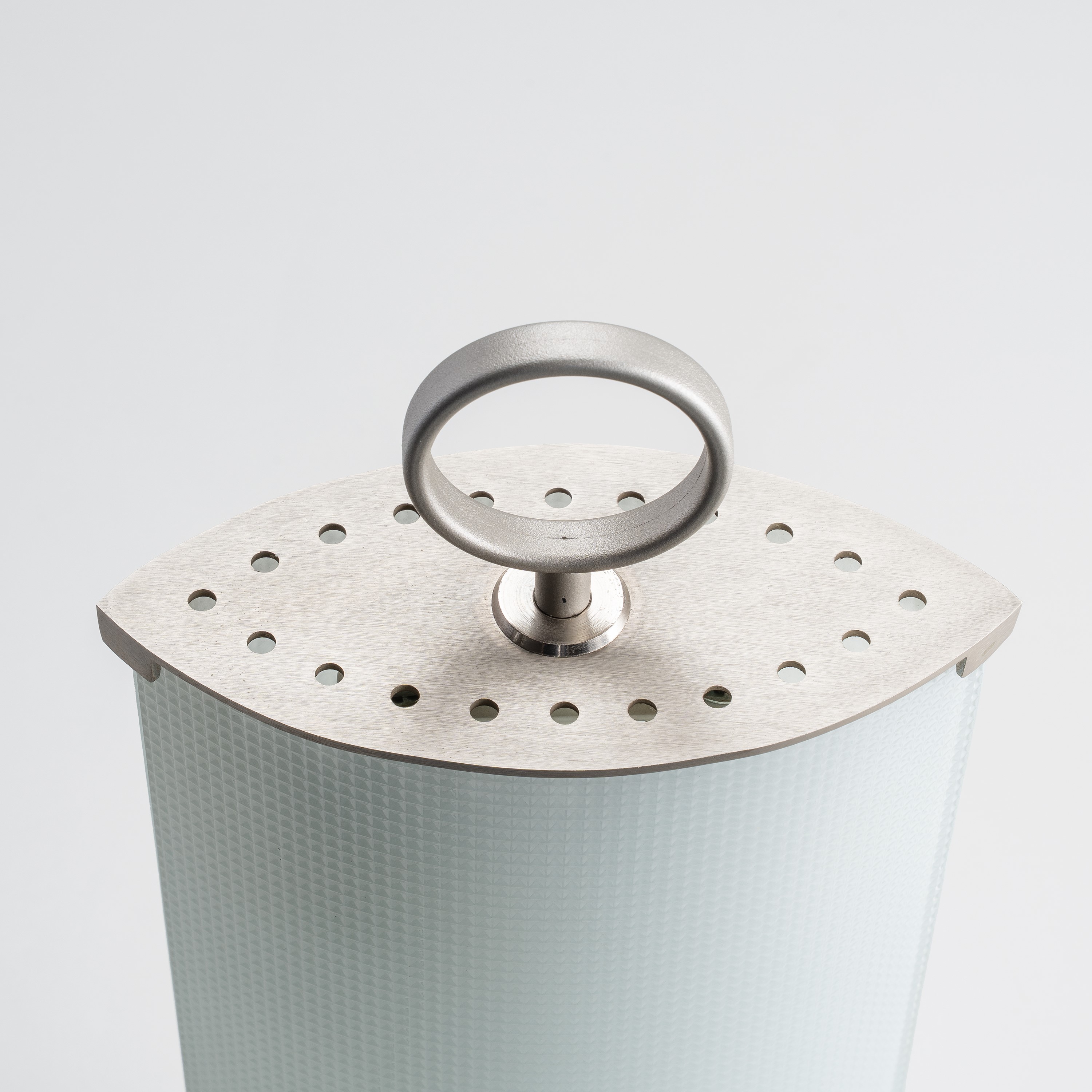 Gio Ponti & Paolo De Poli - Coppia di lampade “Pirelline”, vetro stampato e ottone nichelato